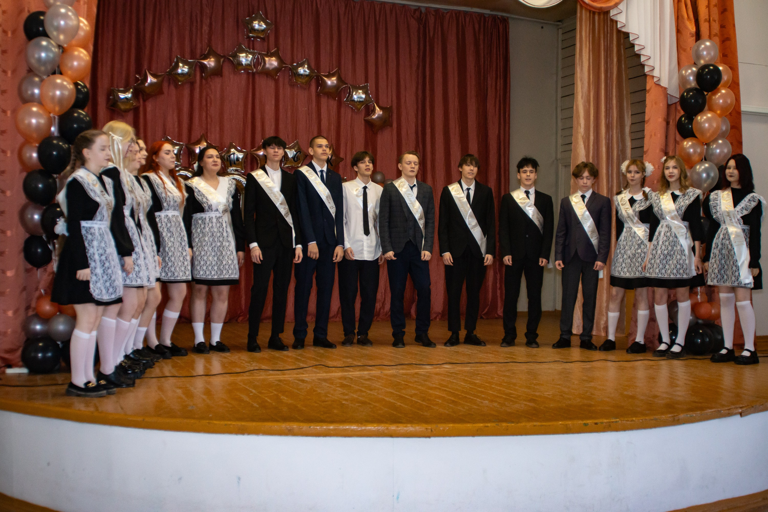 Последний звонок. Разноплановый фотограф в Москве