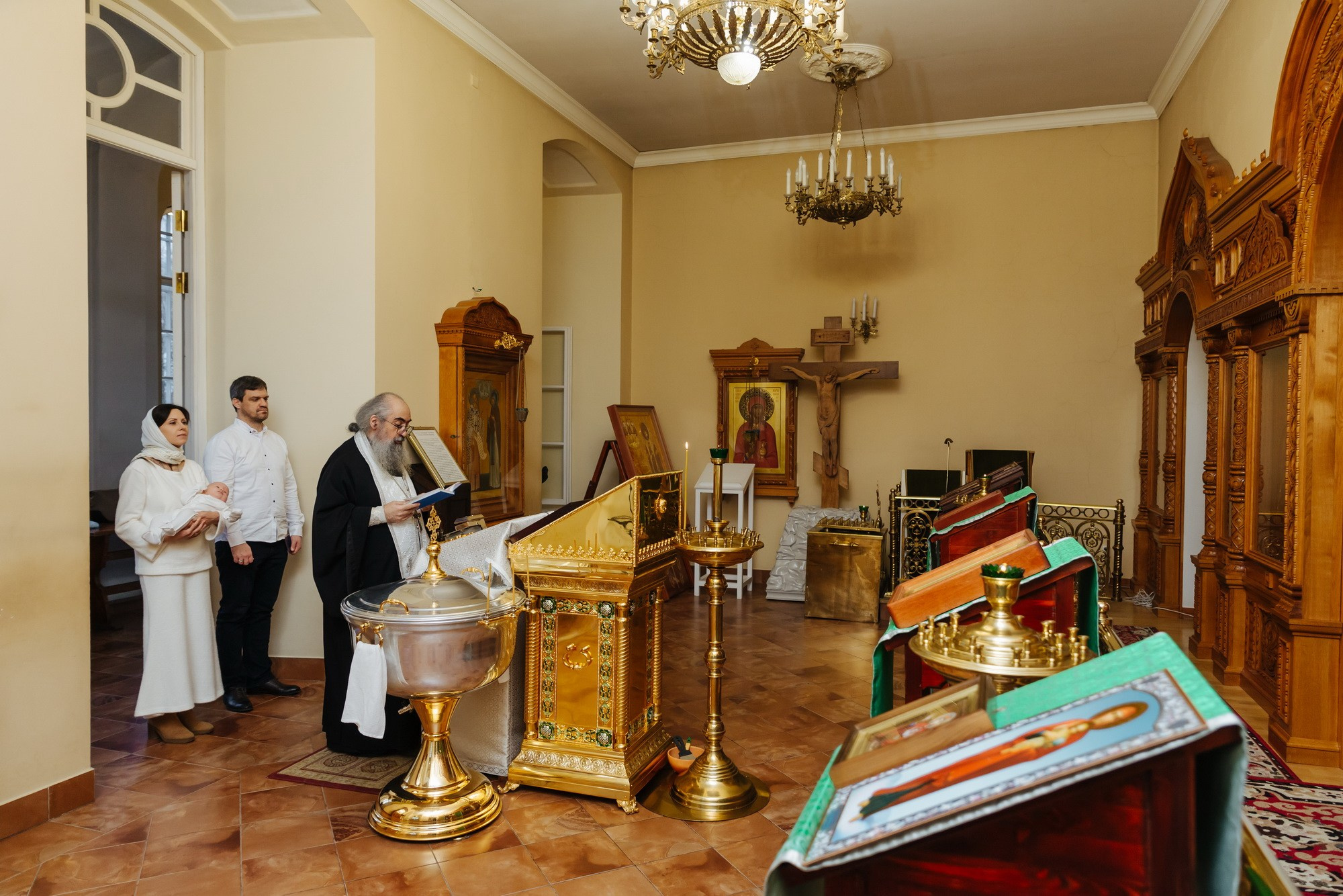 фотограф на крещение санкт петербург, справка о беседе перед крещением, сколько стоит крещение спб, лучшие храмы для крещения, крещение ребенка в спб цены, пушкин церковь узнать про крестины что нужно, что нельзя делать перед крещением, лучшие храмы для крещения, санкт петербург фотограф, крестить без крестных, всего один крестный, имя для крещения малыша