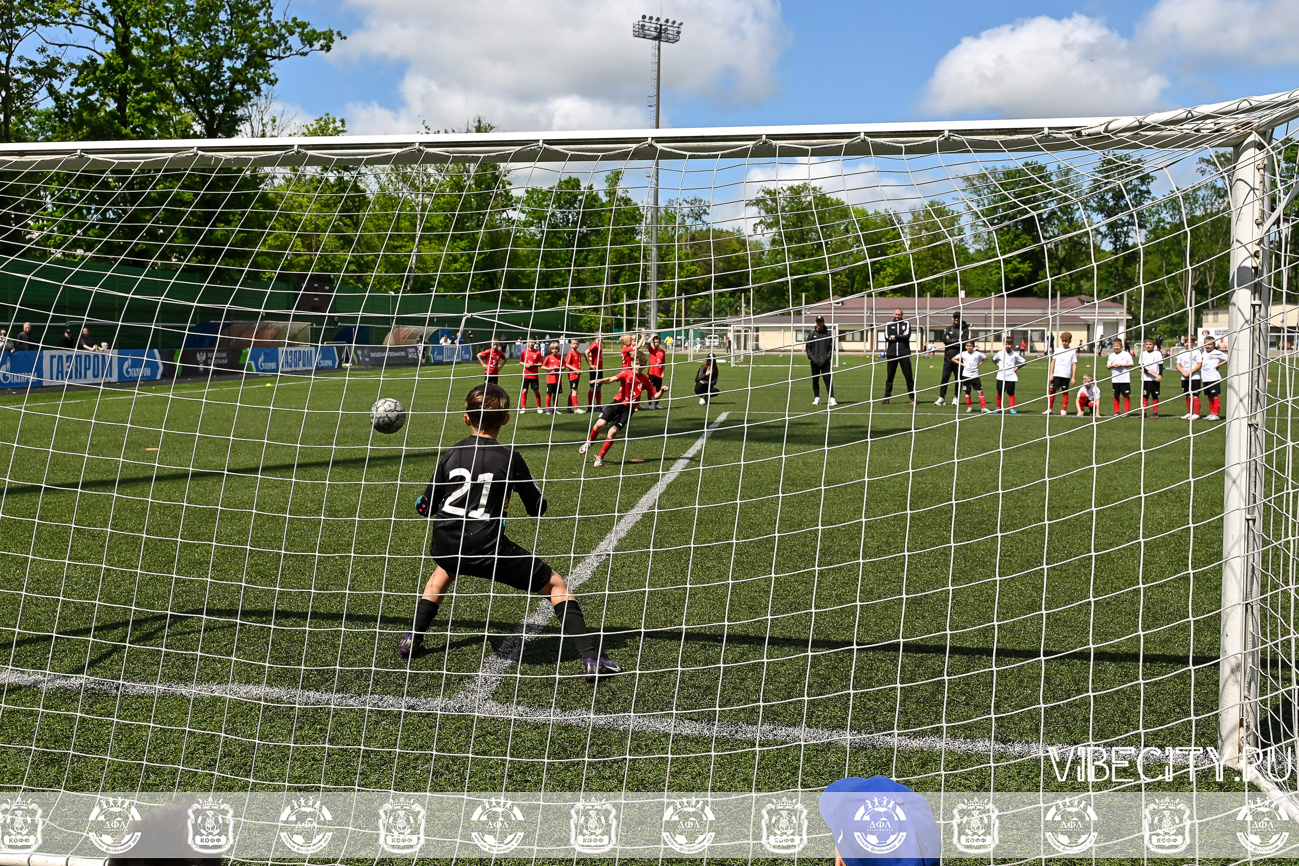 Большие Звезды светят Малым. VIBECITY.RU Вайб Сити Ру Фоторепортажи Фотоотчеты Калининград