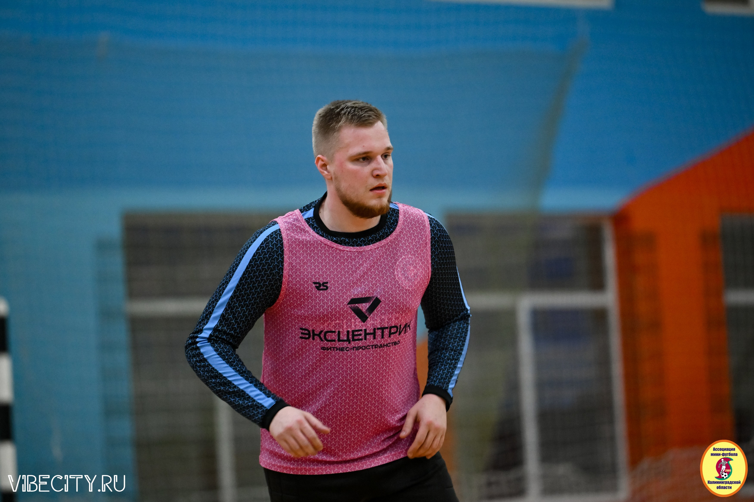 8 тур Корпоративной Бизнес-Лиги по футзалу. VIBECITY.RU Вайб Сити Ру Фоторепортажи Фотоотчеты Калининград