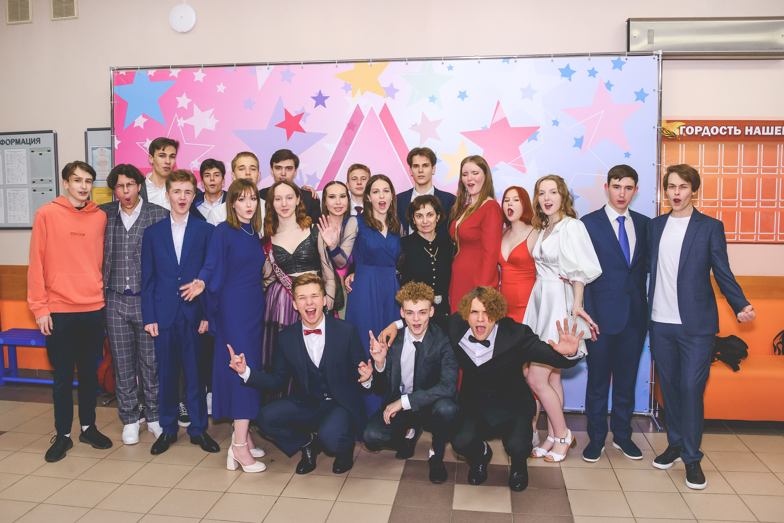 Выпускной 11 класс. Ваш фотограф на праздник в Москве, Раменском, Жуковском, Люберцах