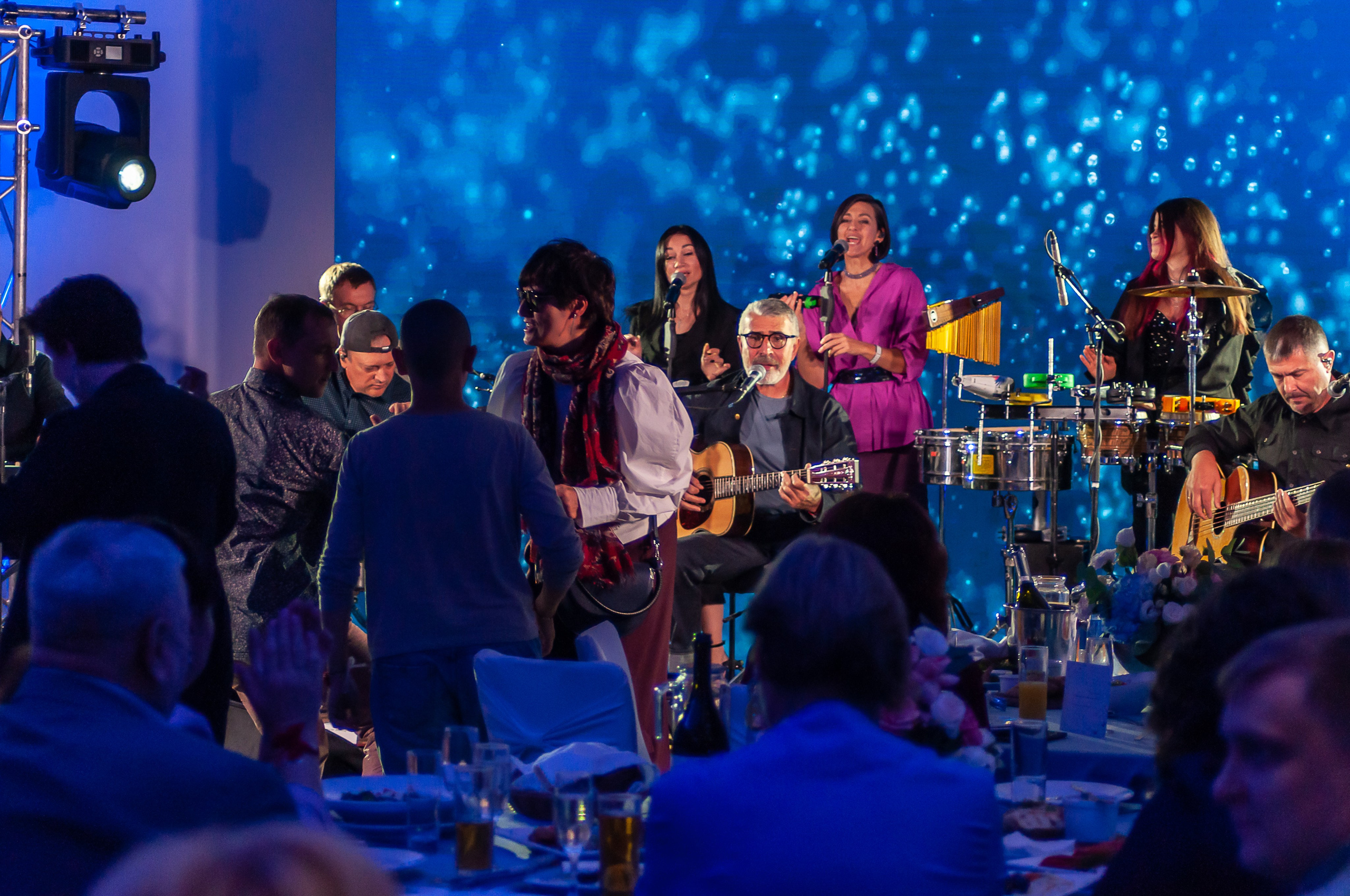 25 лет добра: праздник Самарского хосписа в фотографиях. Тёплые моменты, искренние эмоции и праздник, который останется в памяти. Фотограф Самара — репортажная, свадебная, интерьерная съёмка от Ильи Петрова, профессионала своего дела