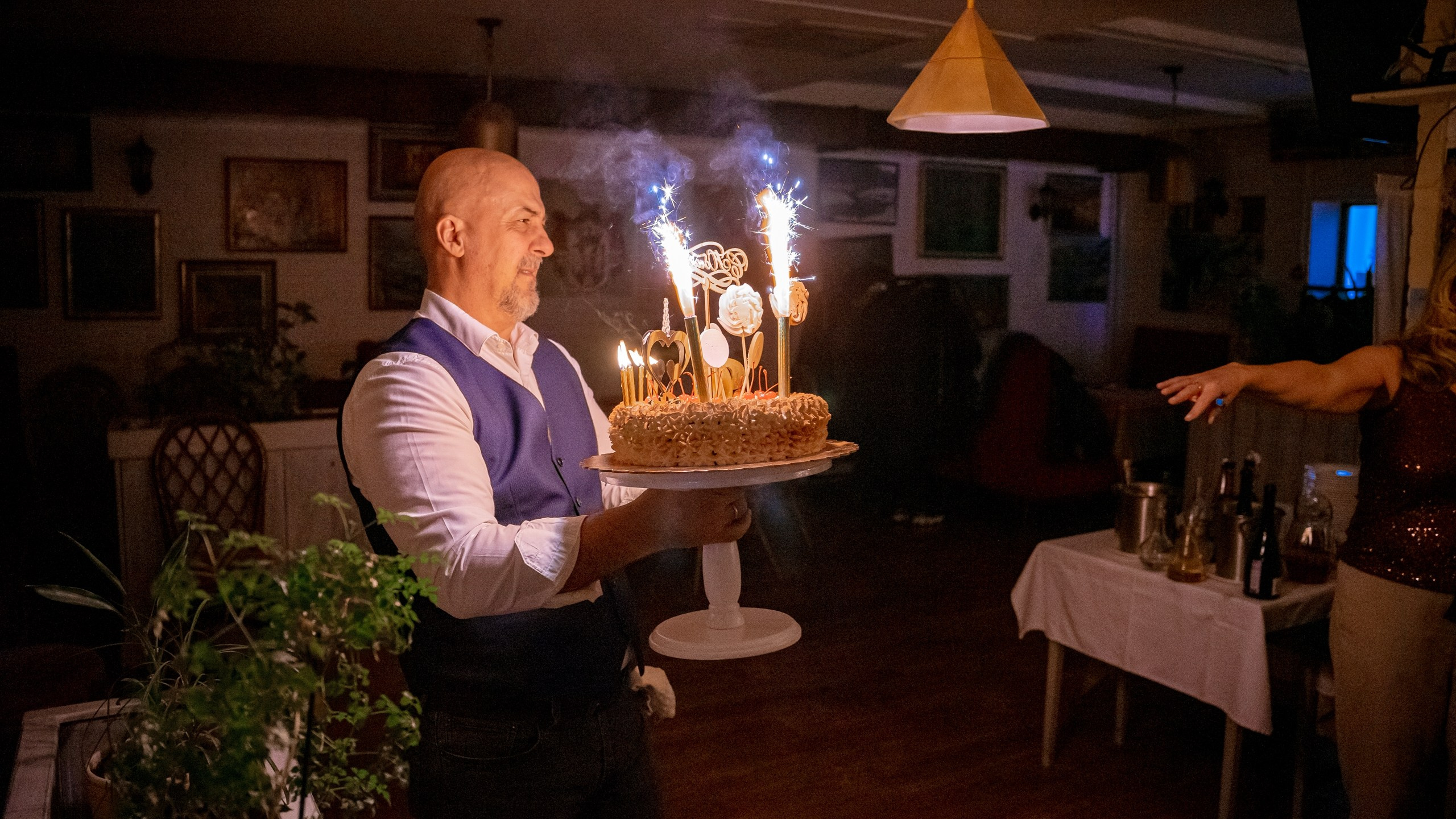 День рождения в Джумбусе. Контент-фотограф в Москве Тима Забабурин