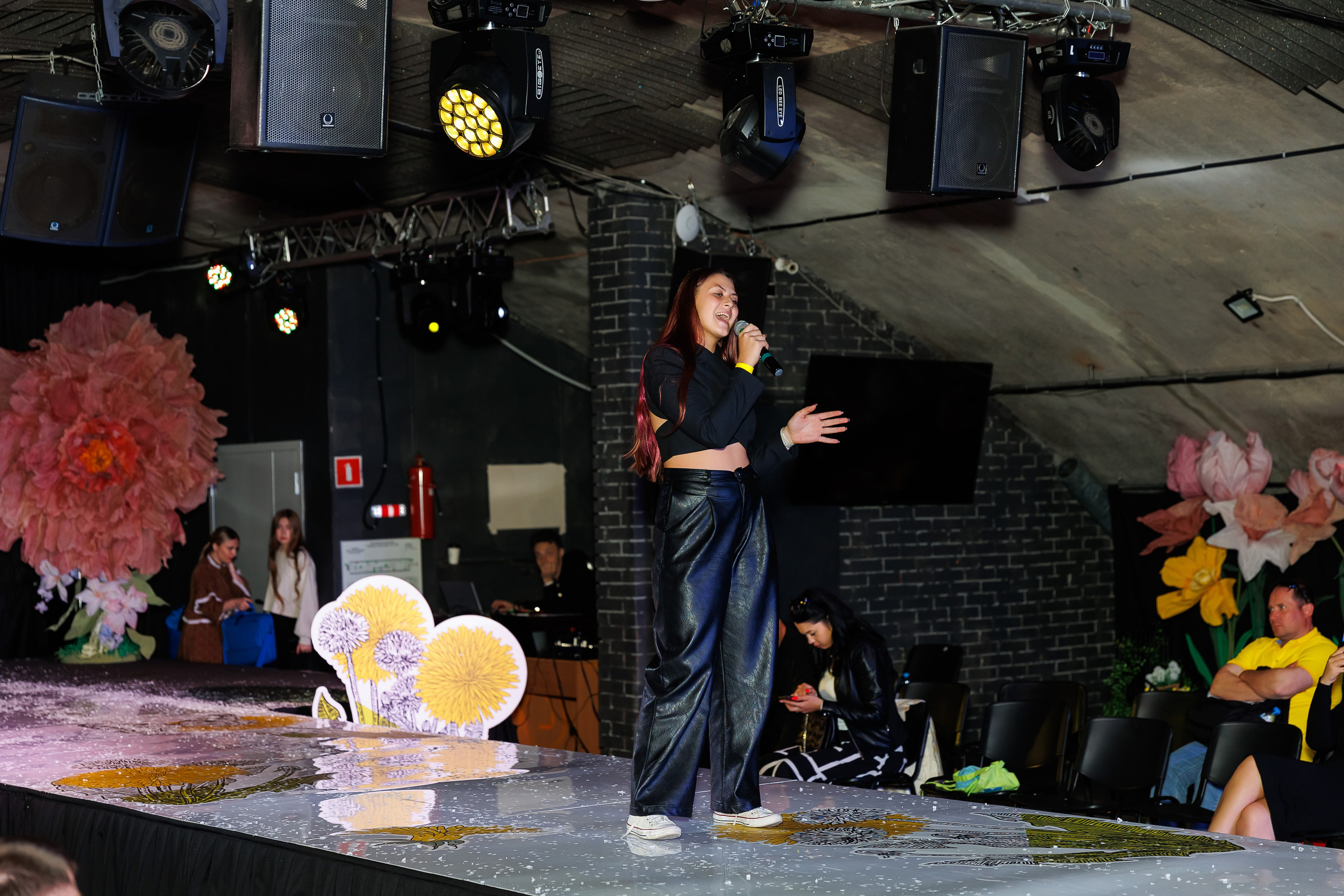 Показ Надежды Шибиной от журнала «Жираf». Фотограф Новосибирск — Наталья Гресь