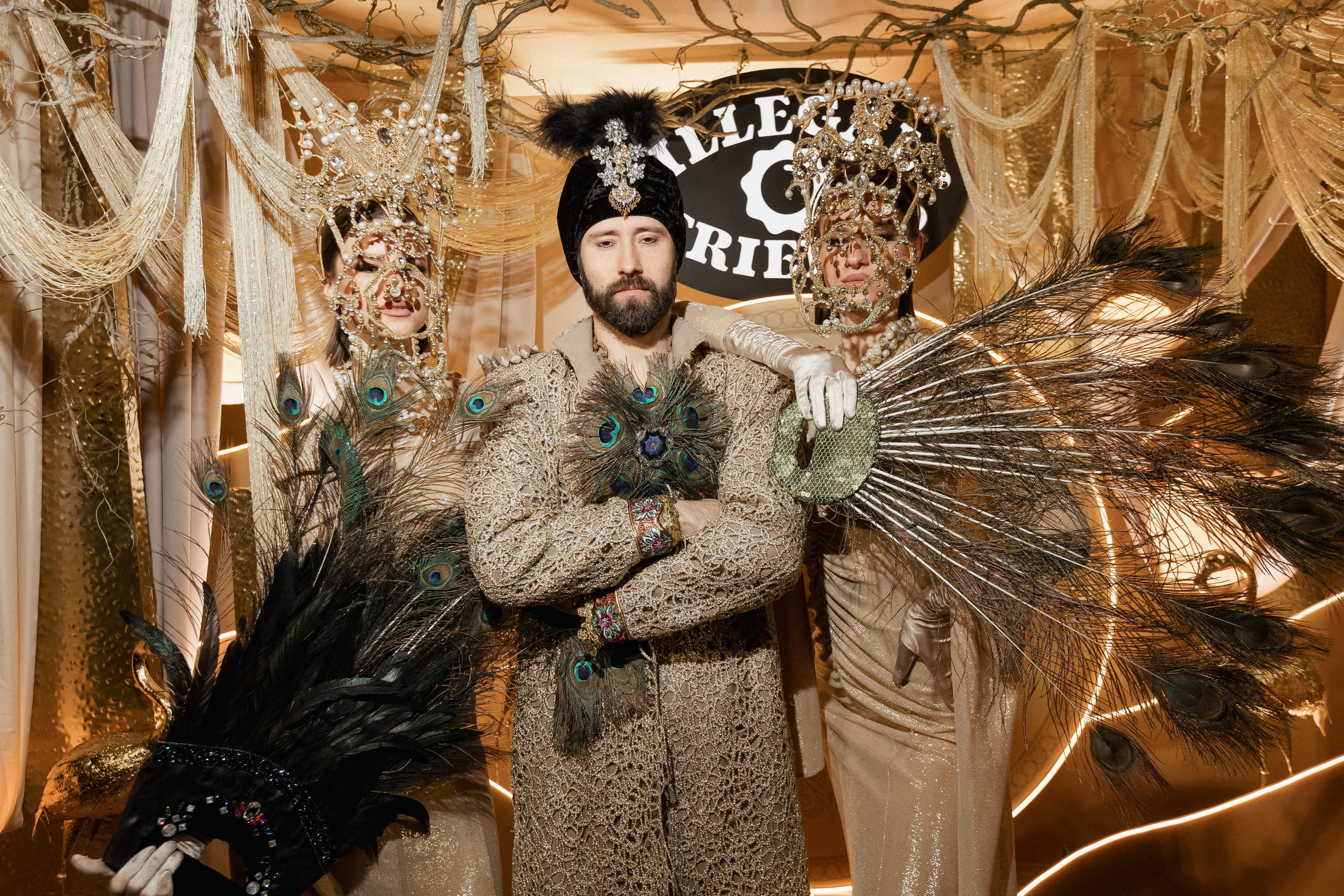 ILLEGAL FRIENDS — MIRAGE [PART I]. СВОИ. ФОТООТЧЕТЫ-СОБЫТИЯ-МЕСТА