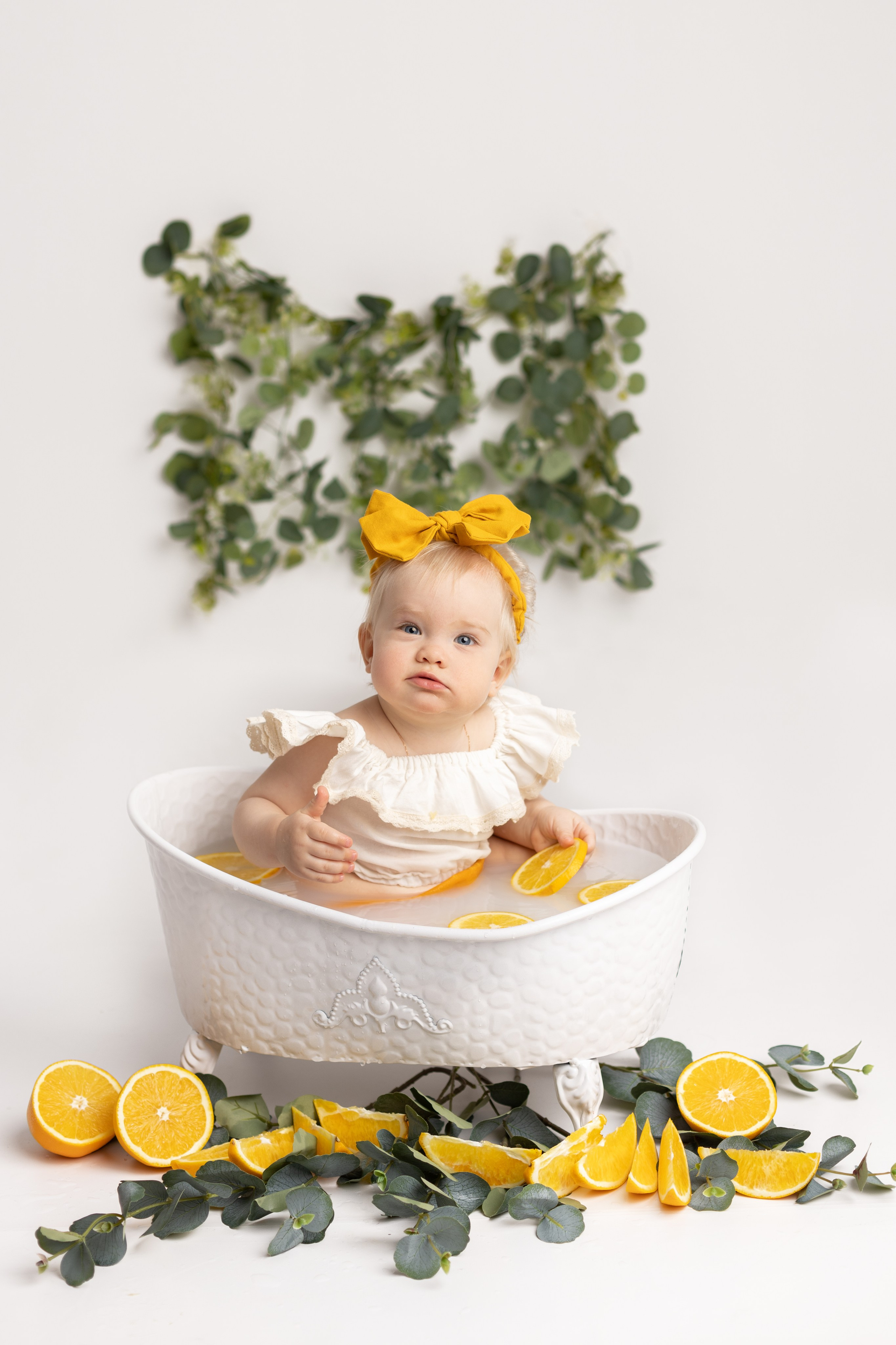 Фотосессия к первому дню рождения. Фотограф новорожденных, детский фотограф в г. Оренбурге Екатерина Козлова