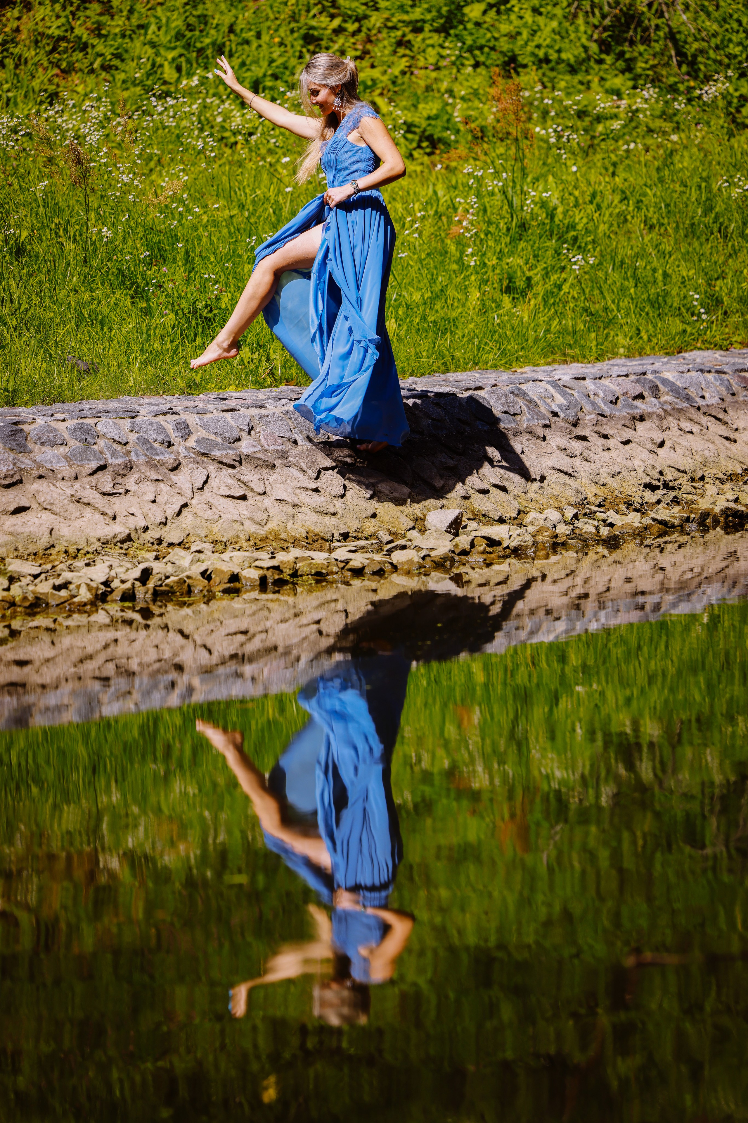 Фотосессия девушки в парке Богородицка