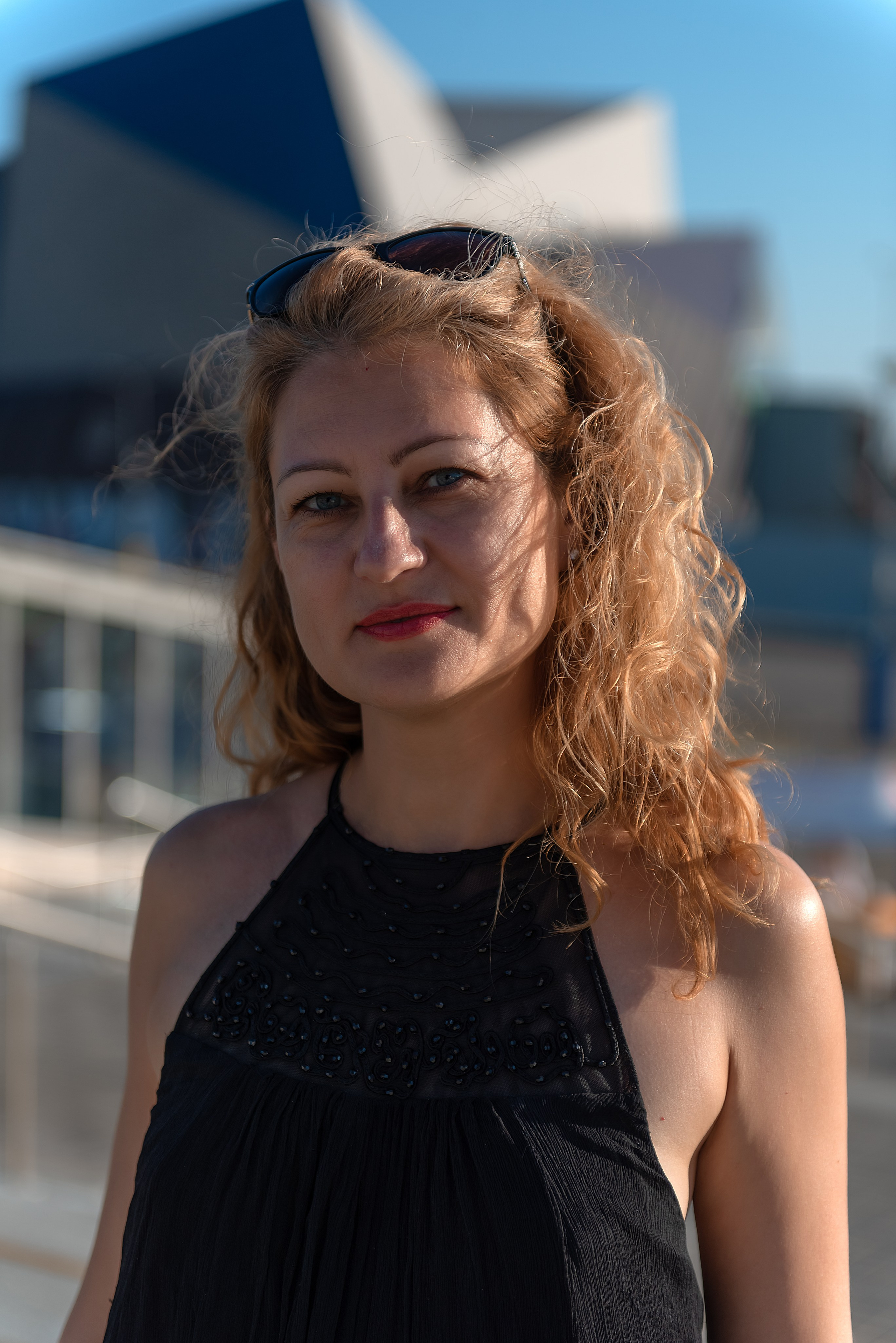 Женский портрет на берегу моря Сочи. Семейный и коммерческий фотограф в Сочи Александр Бодунов