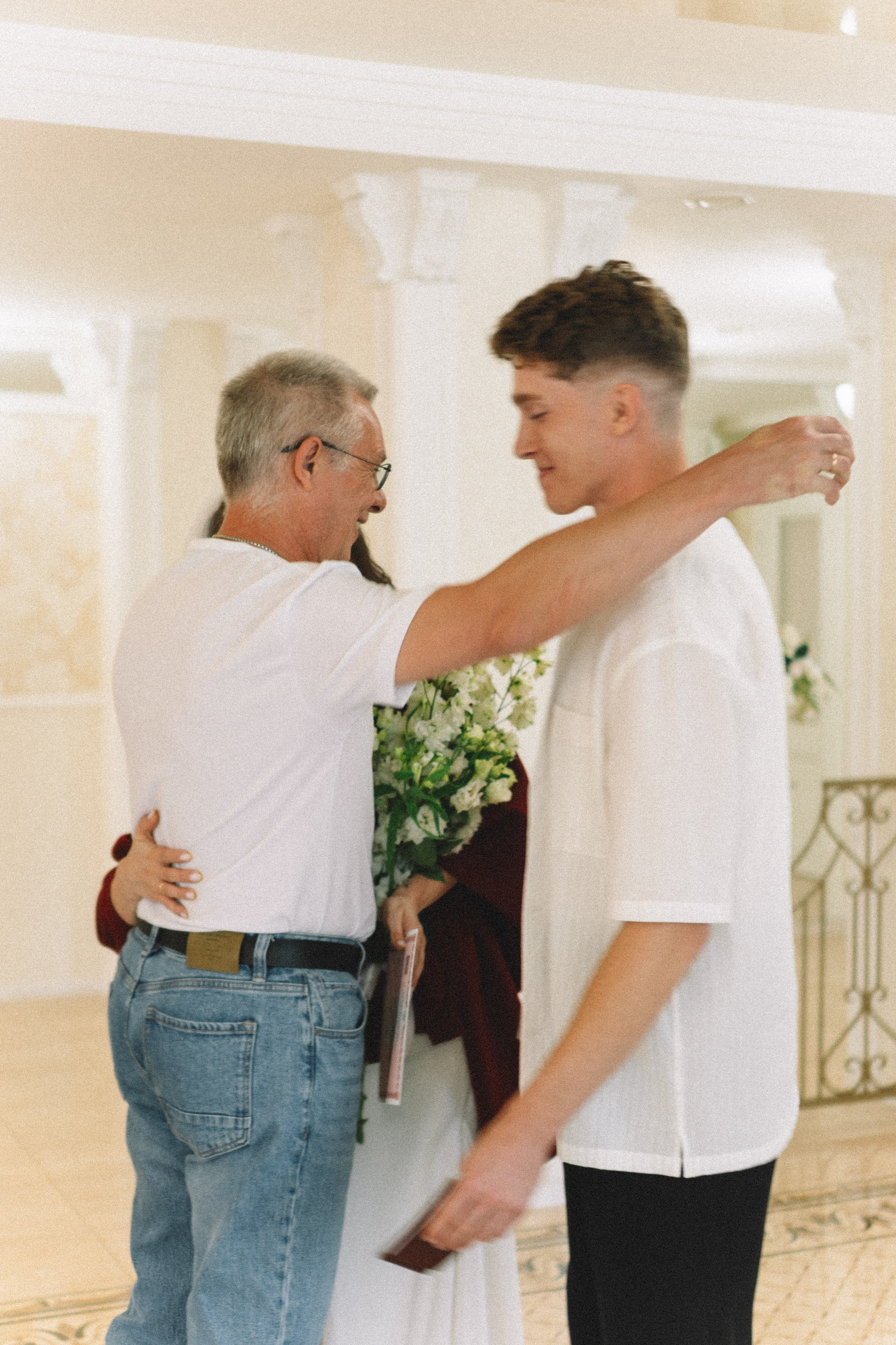 СВАДЕБНАЯ СЬЕМКА В ПЕТЕРГОФЕ И СЬЕМКА РЕПОРТАЖА В ЗАГСЕ ПЕТЕРГОФА. Профессиональный фотограф, Санкт-Петербург — Виктория Богомолова