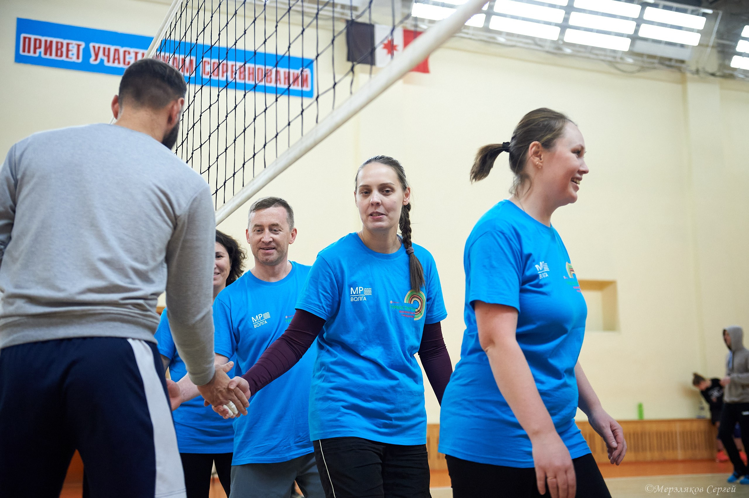 Новогодний турнир по волейболу. Ижевск. 15.12.2023. Спортивный репортажный фотограф в Ижевске Сергей Мерзляков
