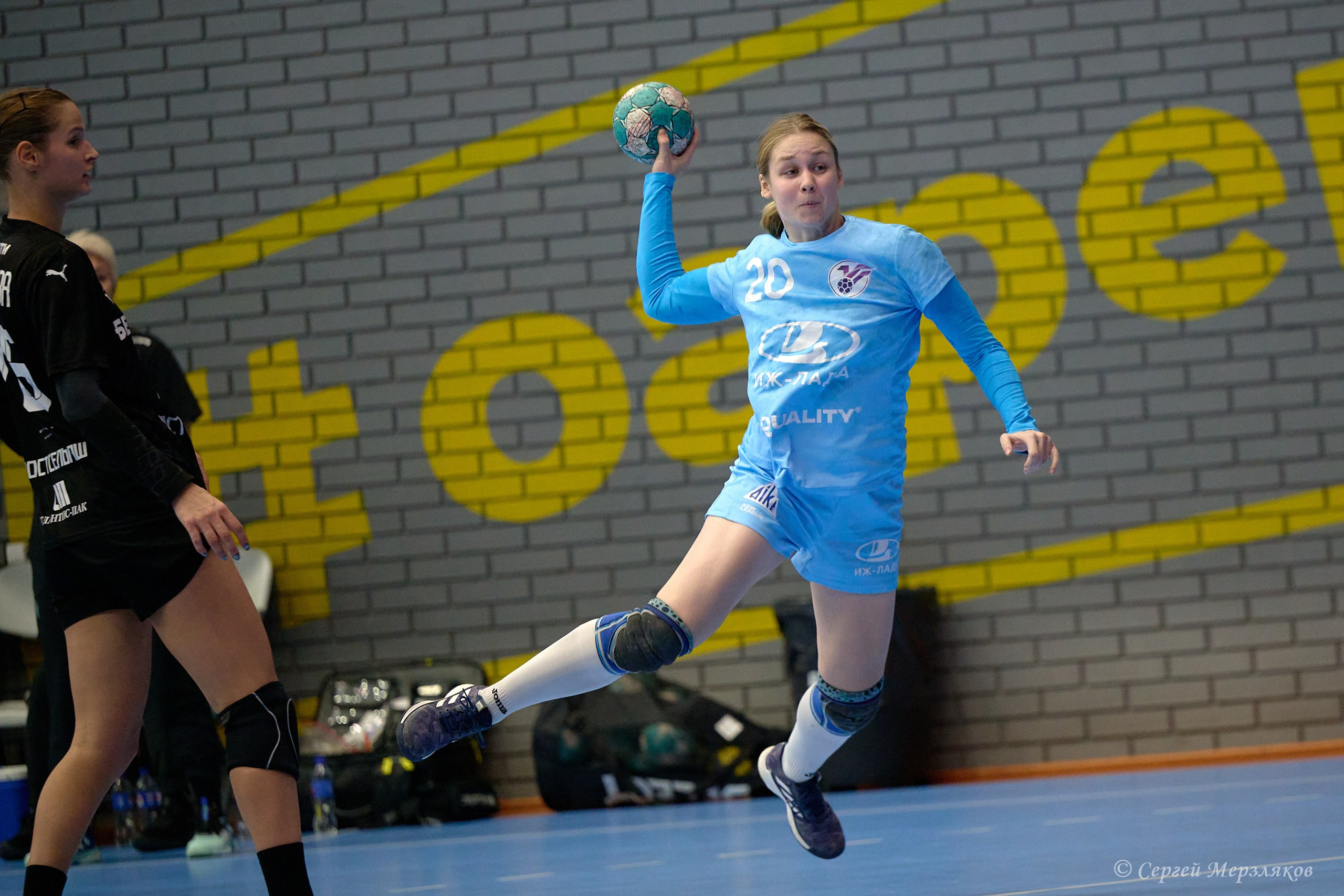 Гандбол. OLIMPBET Суперлига. «Университет» — «Ростов-Дон». Спортивный репортажный фотограф в Ижевске Сергей Мерзляков