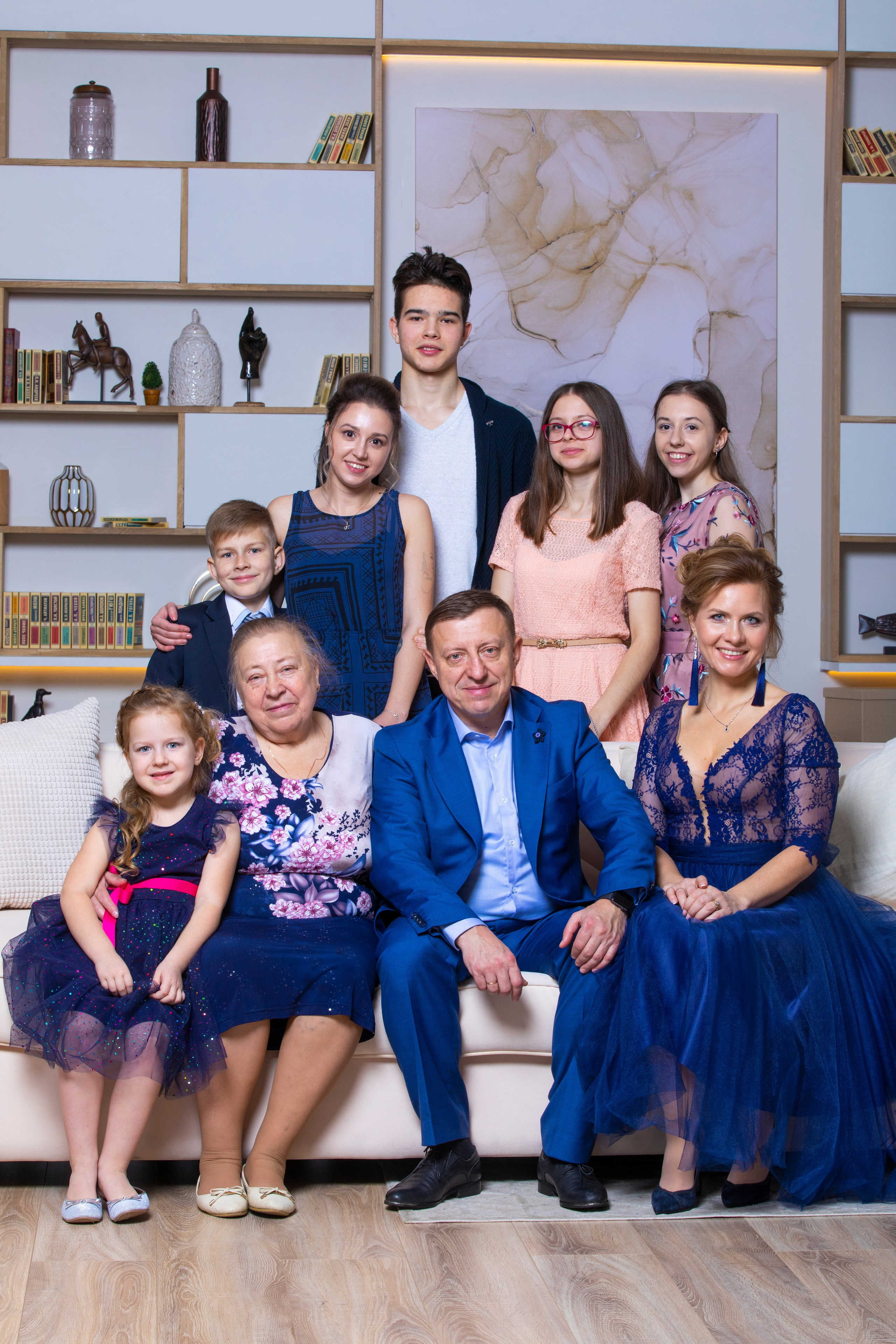 Семейные Съёмки в студии. ФОТОХУДОЖНИК