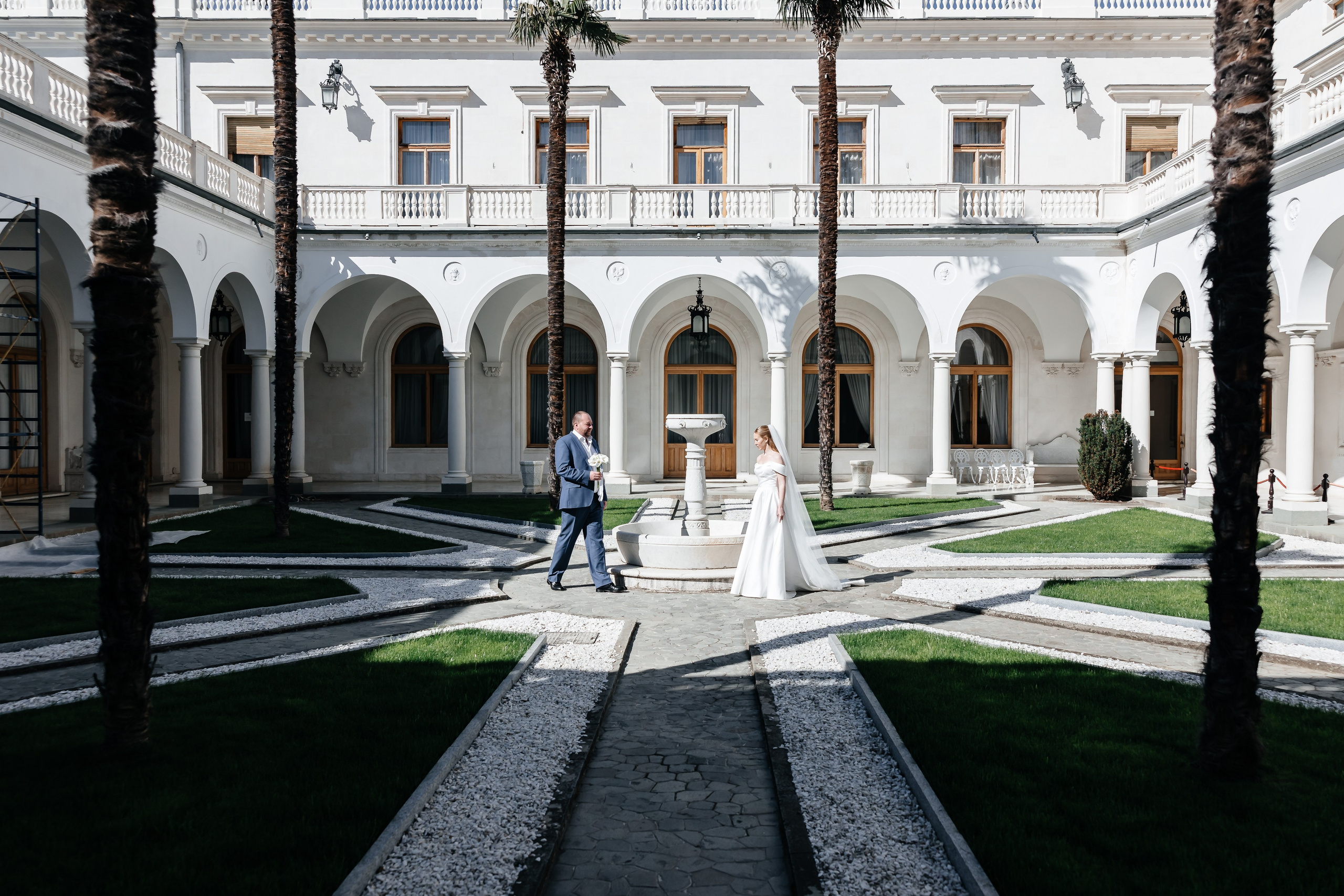 Анонс свадьбы Алены и Алексея. Весенняя Балаклава и Ливадийский дворец. Свадебный фотограф в Крыму и Севастополе Ольга Баскакова
