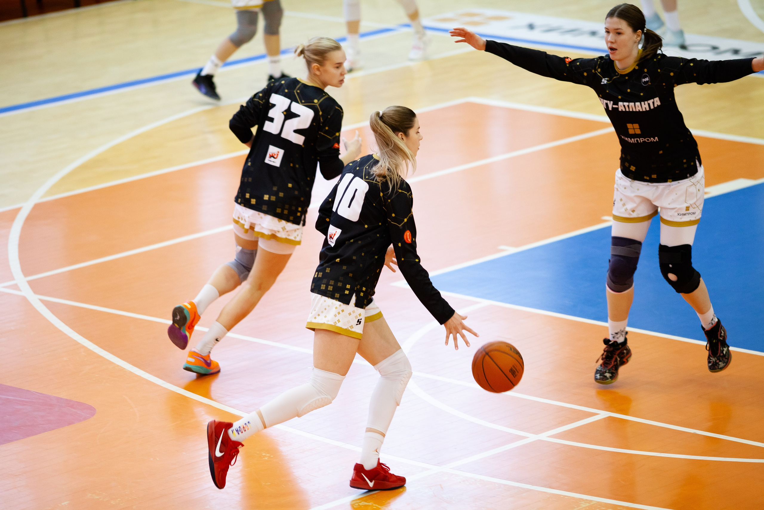 ЧГУ-Атланта — Юность 2 игра. Фотография