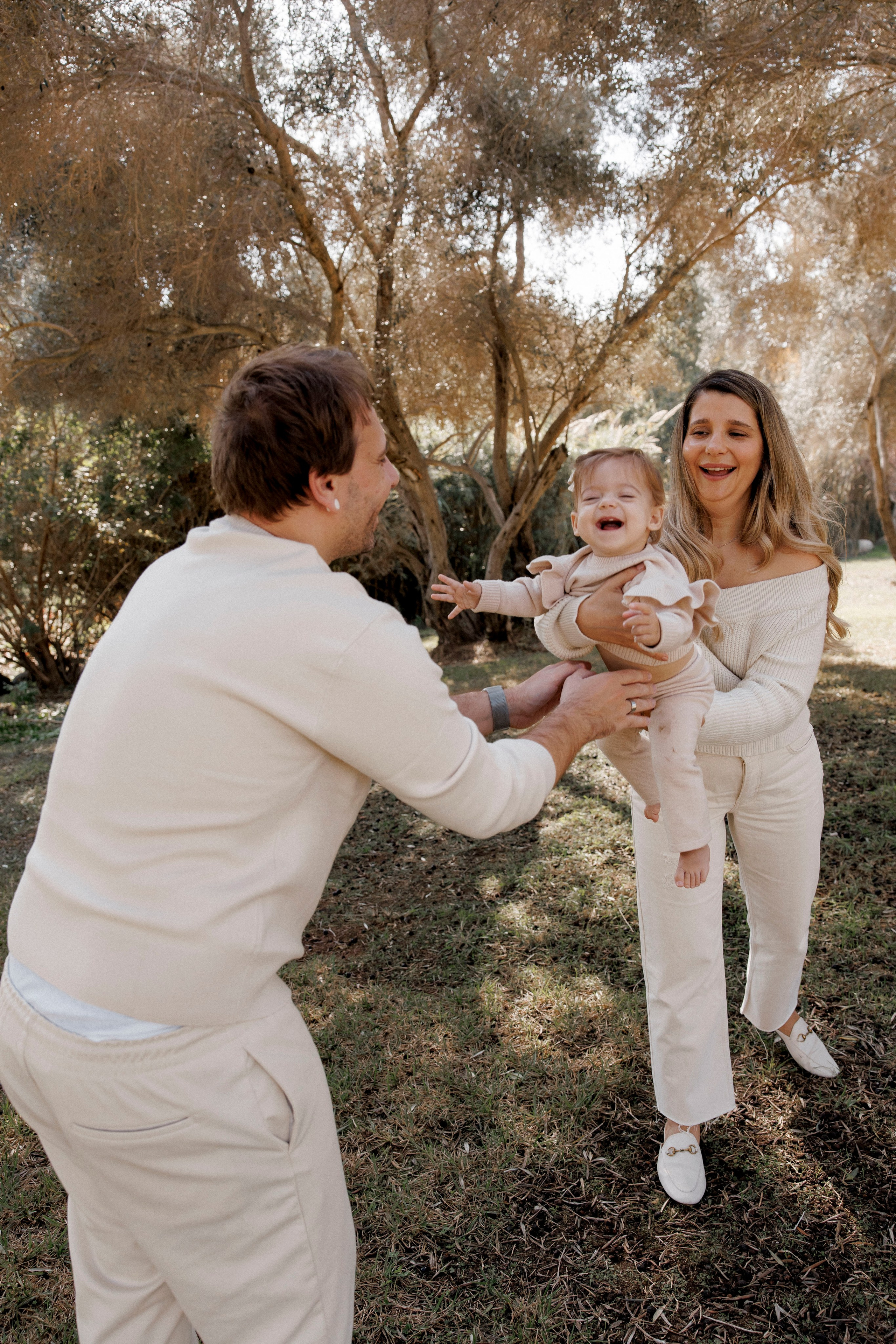 First year photoshoot inside the park (early morning). Главная