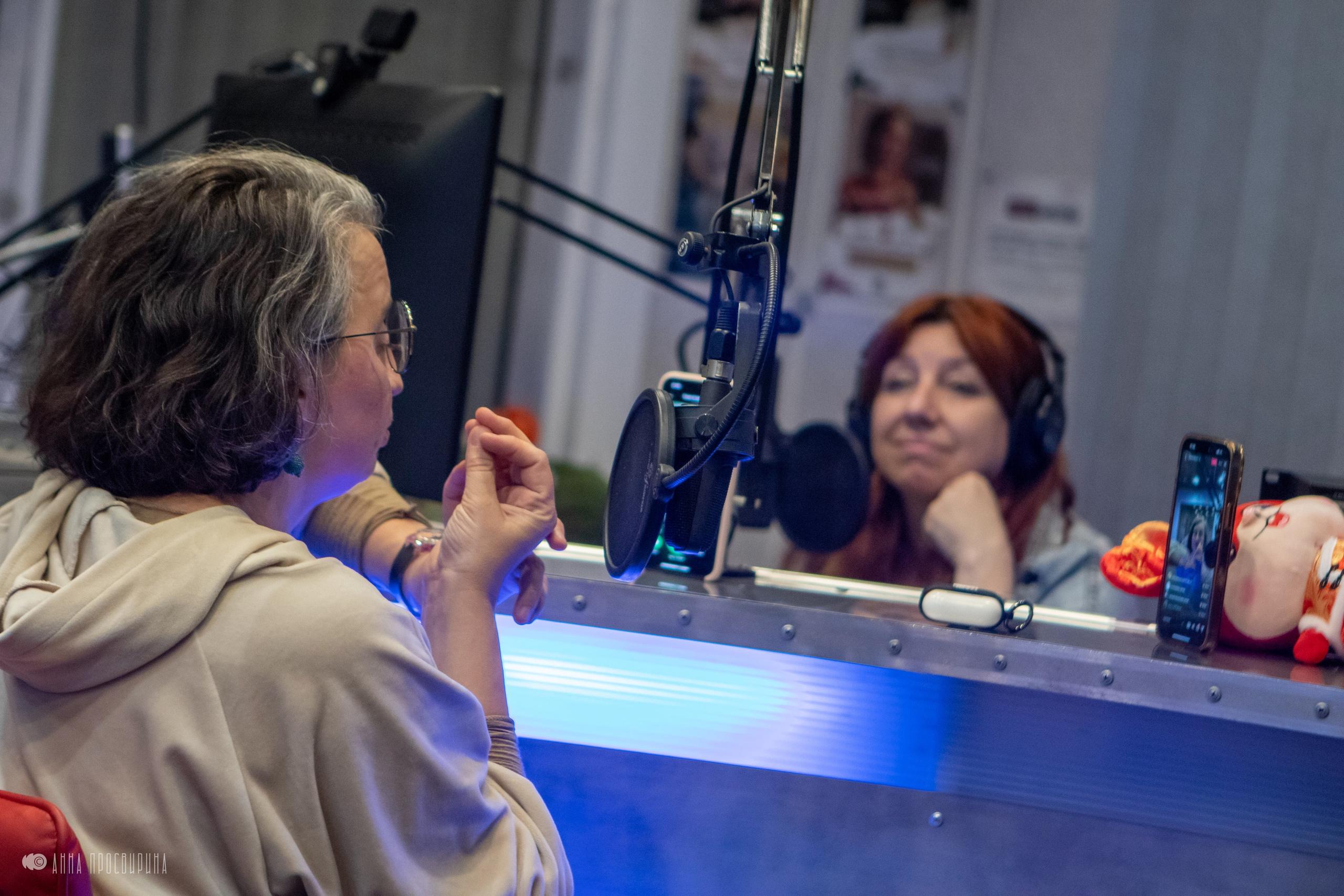 Дайджест съемок программы Лены Лариной на Радио Метро. Ваш фотограф в Санкт-Петербурге Анна Просвирина