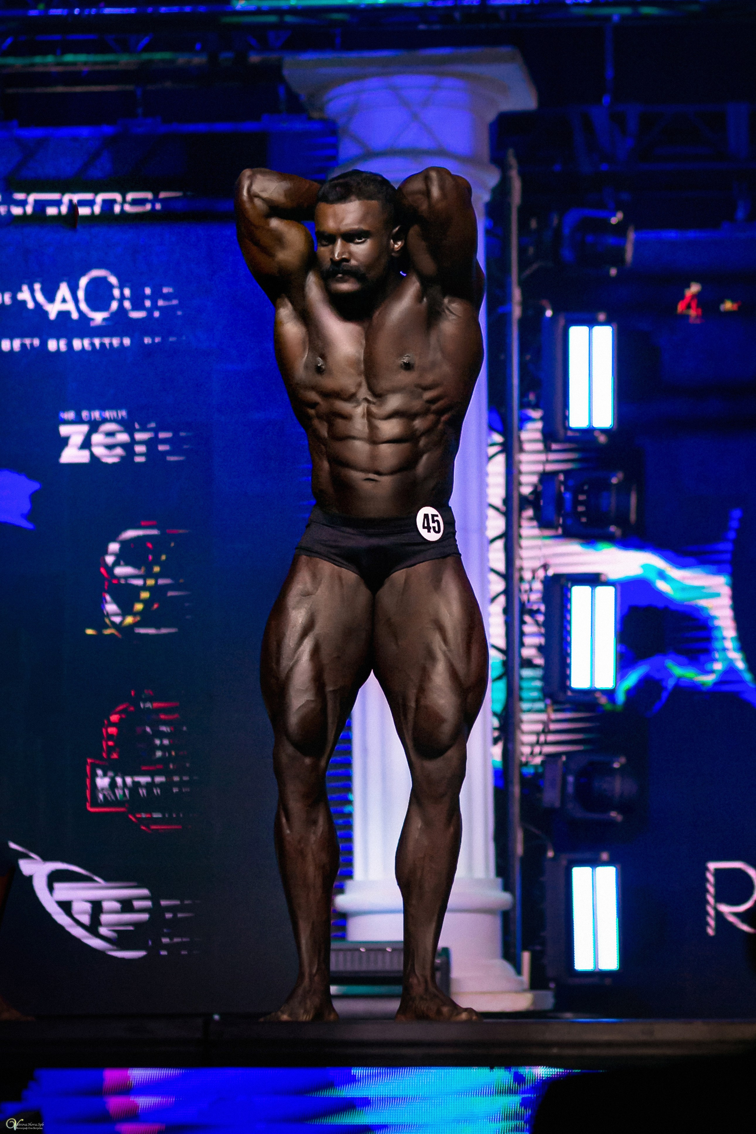 Фотосессия спортсмена_Красивое мужское тело. Фотограф женский и мужской портрет Санкт-Петербург