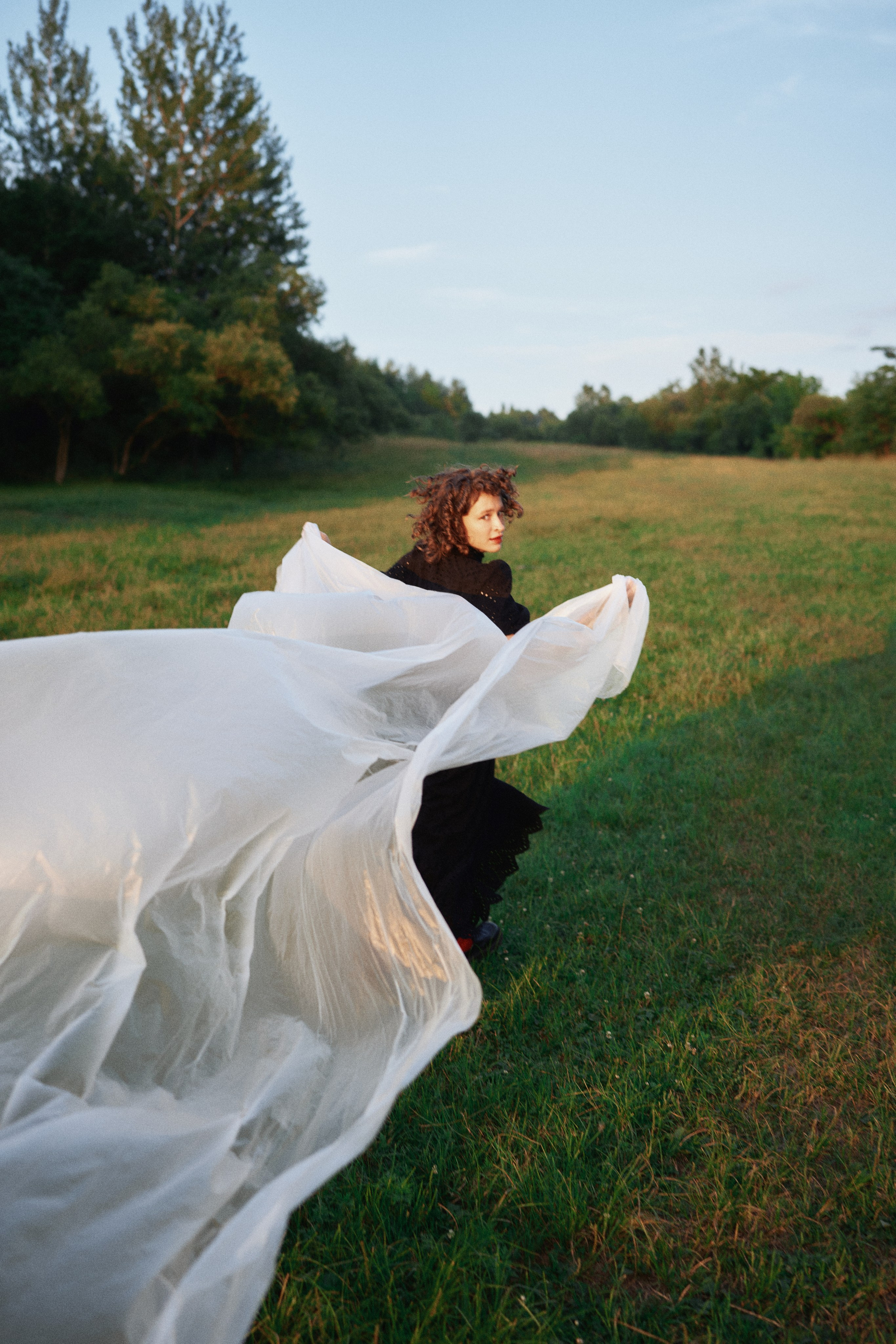 Женский портрет на природе — естественный свет и красота. Фотограф в Хабаровске Дмитрий Лемешков