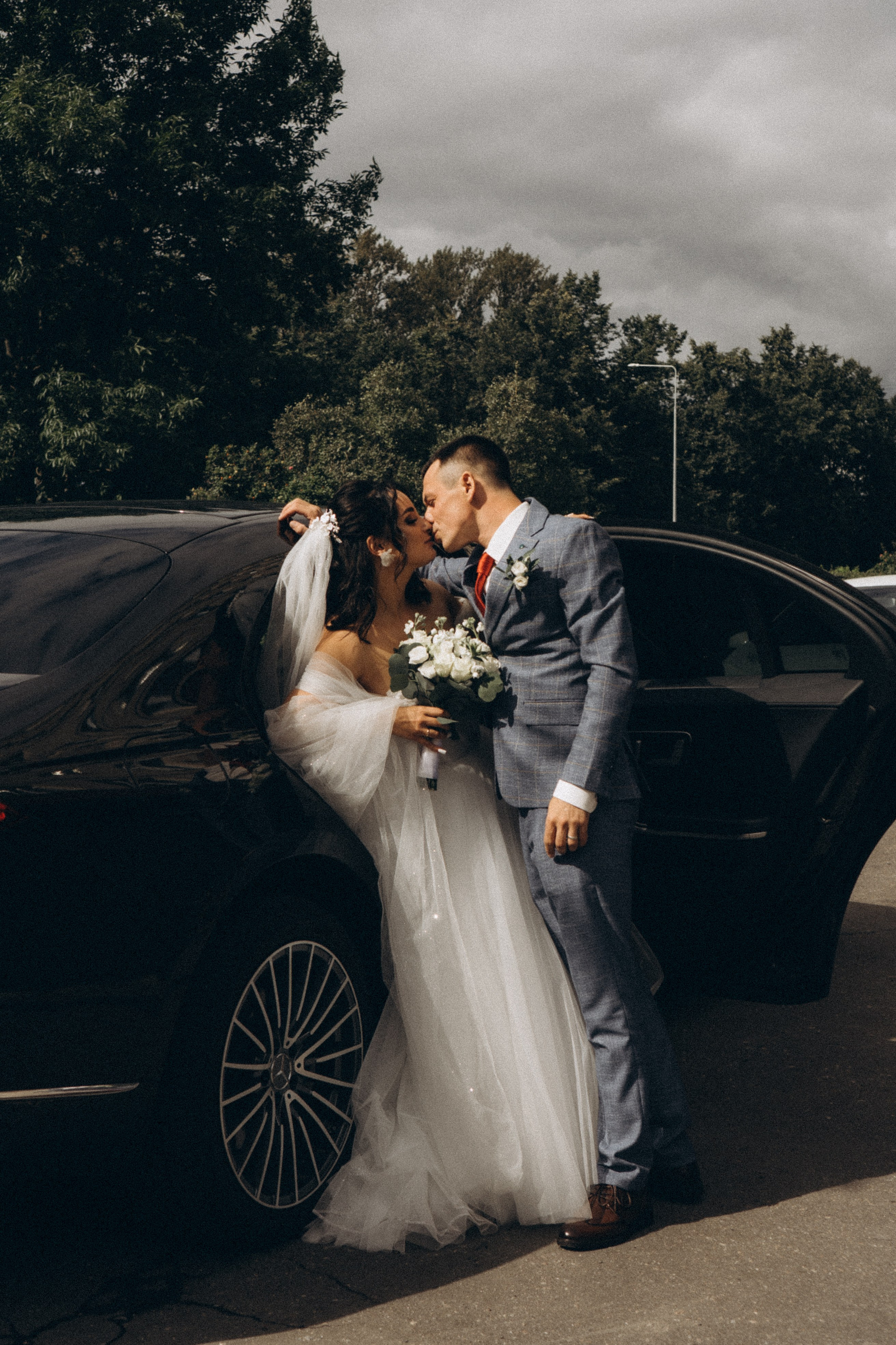 СВАДЕБНАЯ ПРОГУЛКА РЕСТОРАН МЫ ЖЕ НА ТЫ И ФОТОСЕССИИЯ С АВТОМОБИЛЕМ. Профессиональный фотограф, Санкт-Петербург — Виктория Богомолова