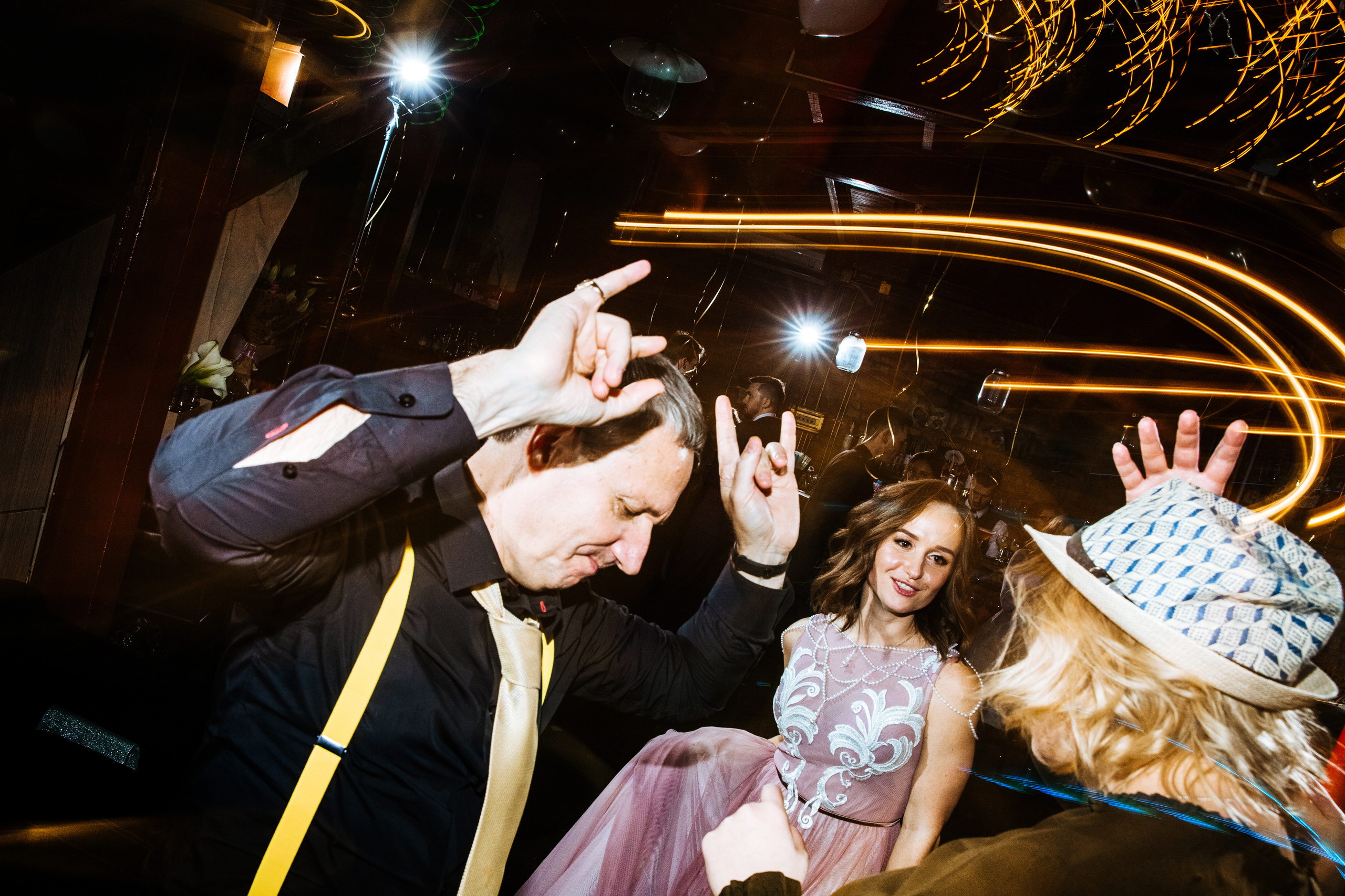 Влади и Кира. Свадебные фотосессии в Москве. Фотограф Сергей Ржевский