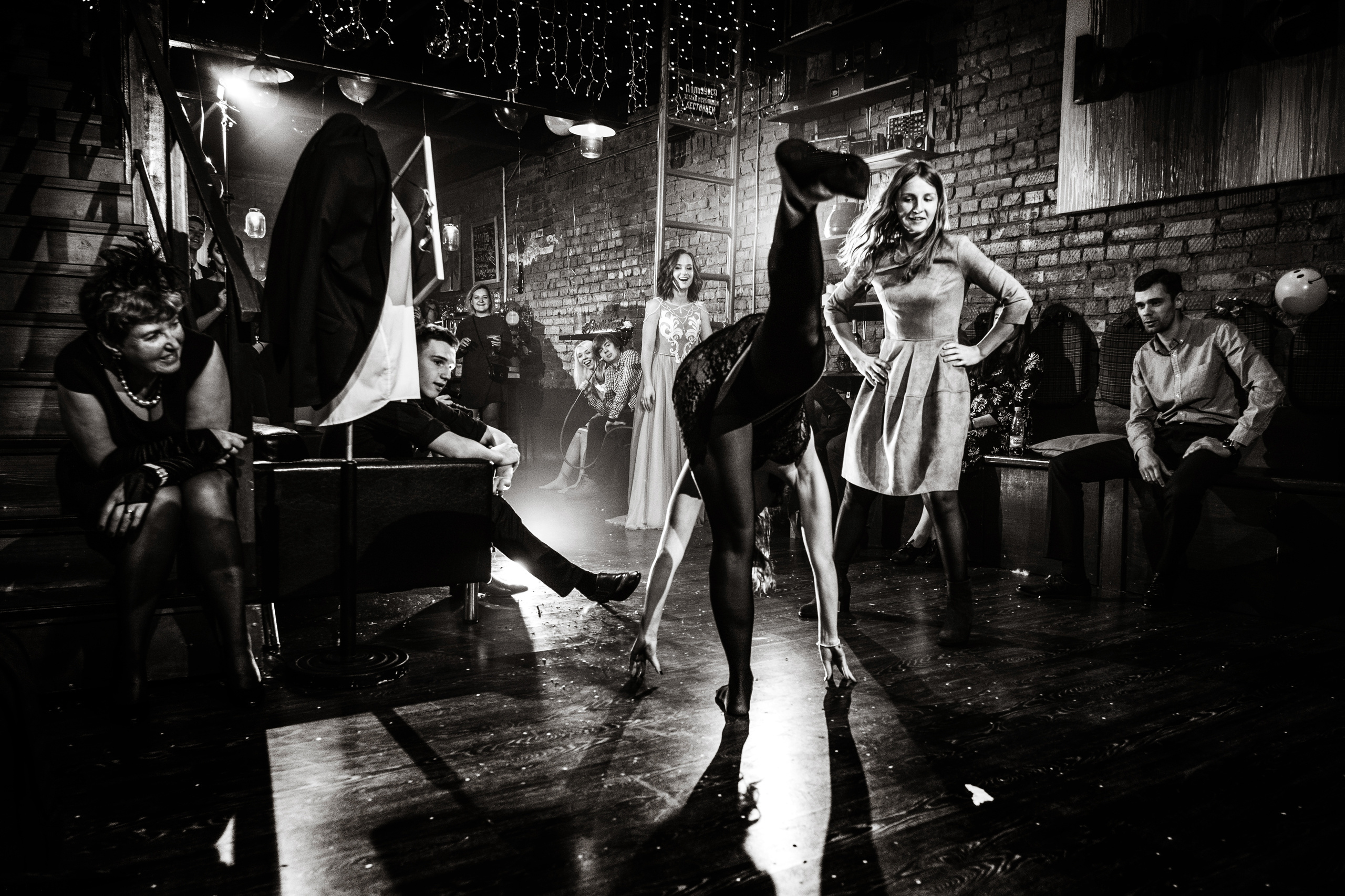 Влади и Кира. Свадебные фотосессии в Москве. Фотограф Сергей Ржевский