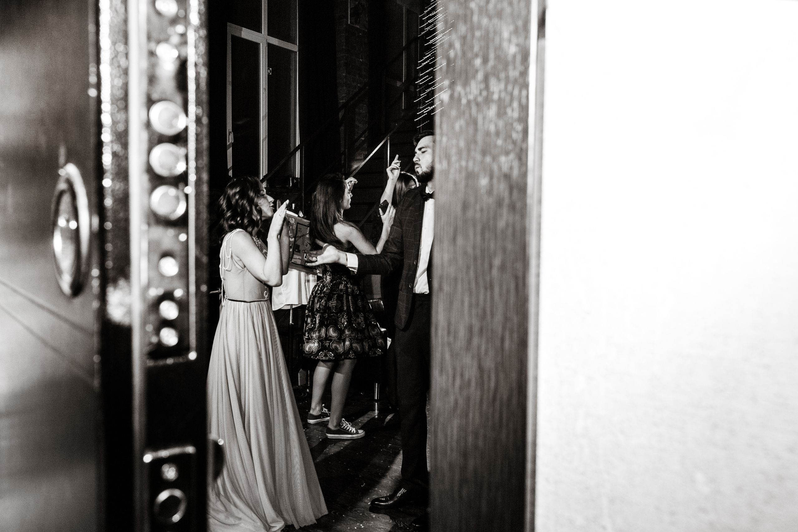 Влади и Кира. Свадебные фотосессии в Москве. Фотограф Сергей Ржевский