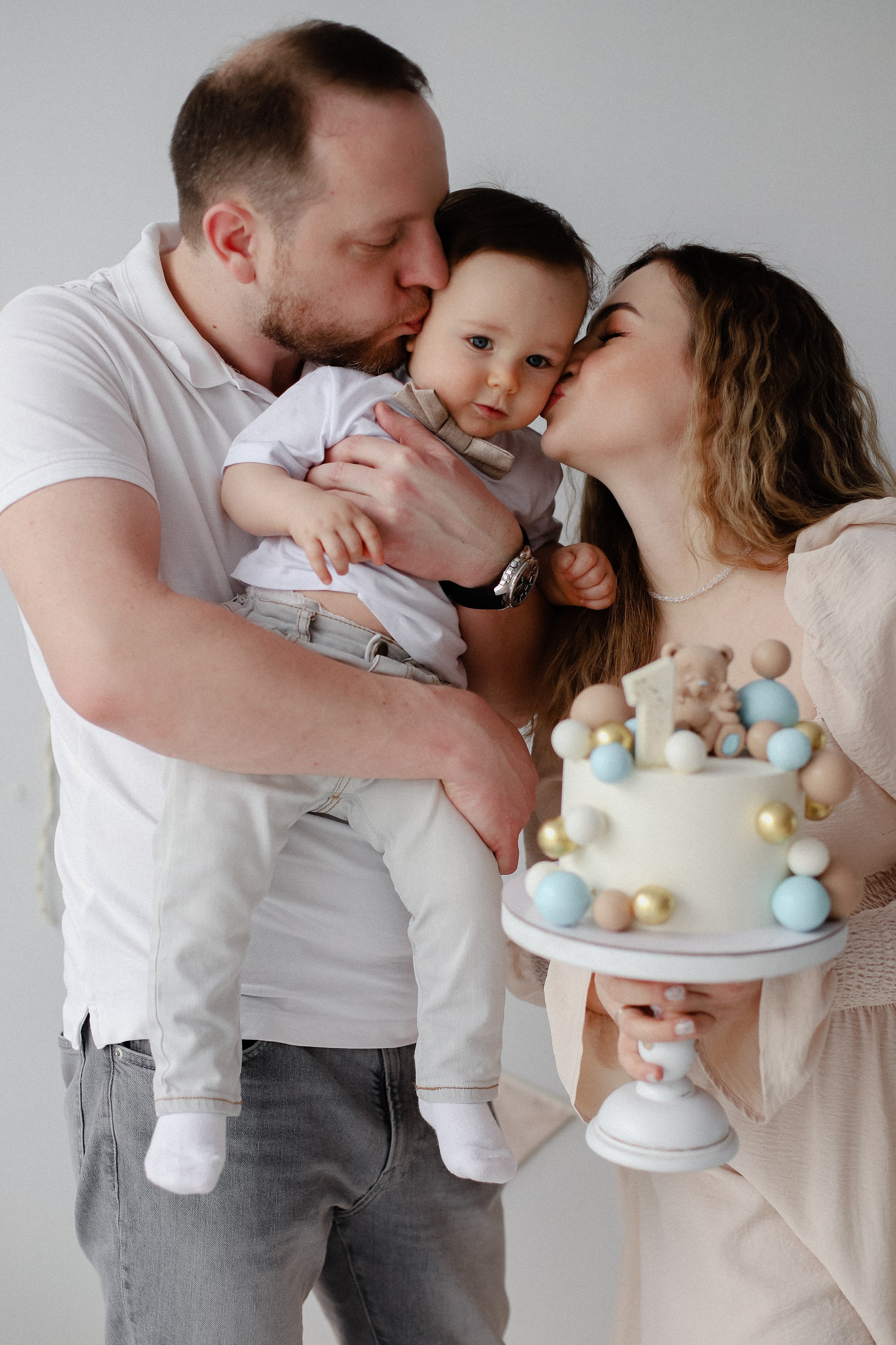 Тимофею 1 год. Фотограф в Алматы и Москве Даша Пушкина