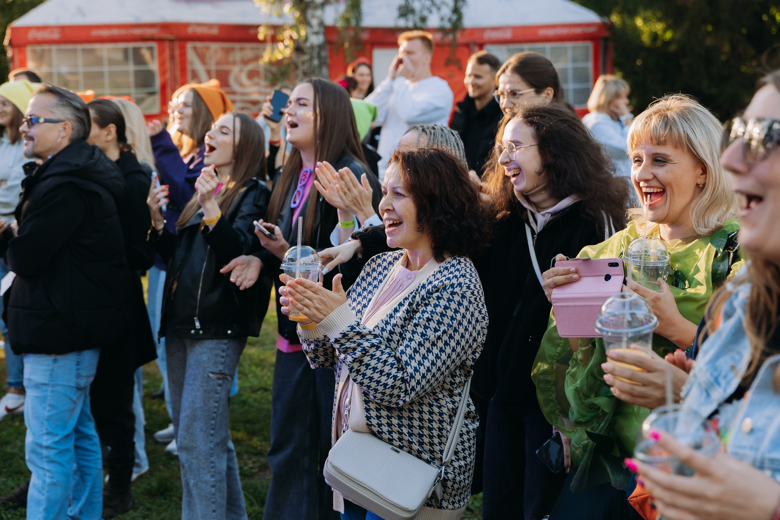 Алкогольная сибирская группа. Свадебный и репортажный фотограф в Омске. Червоткин Никита