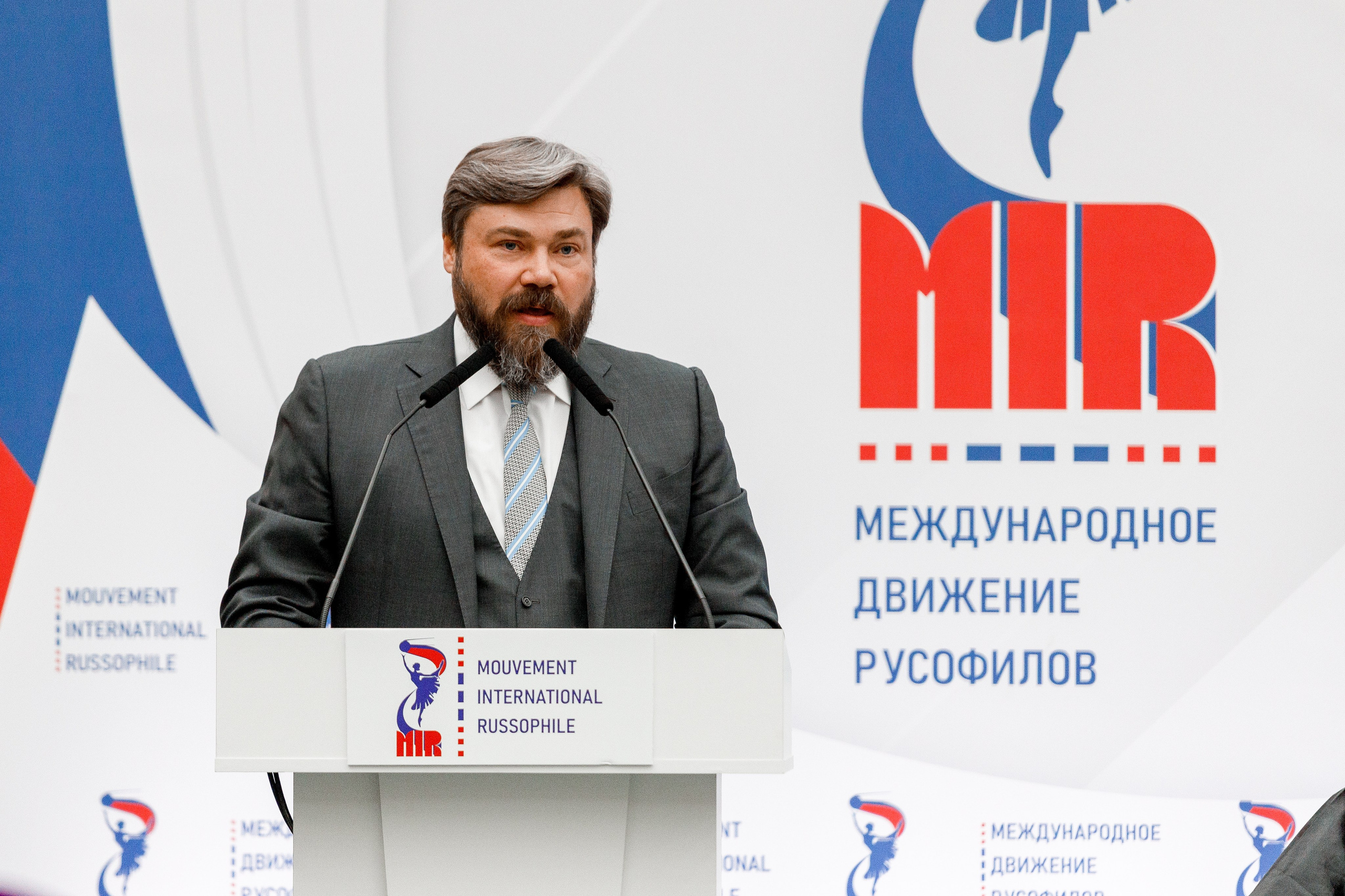 Собрание русофилов. Репортажный фотограф Борис Геер