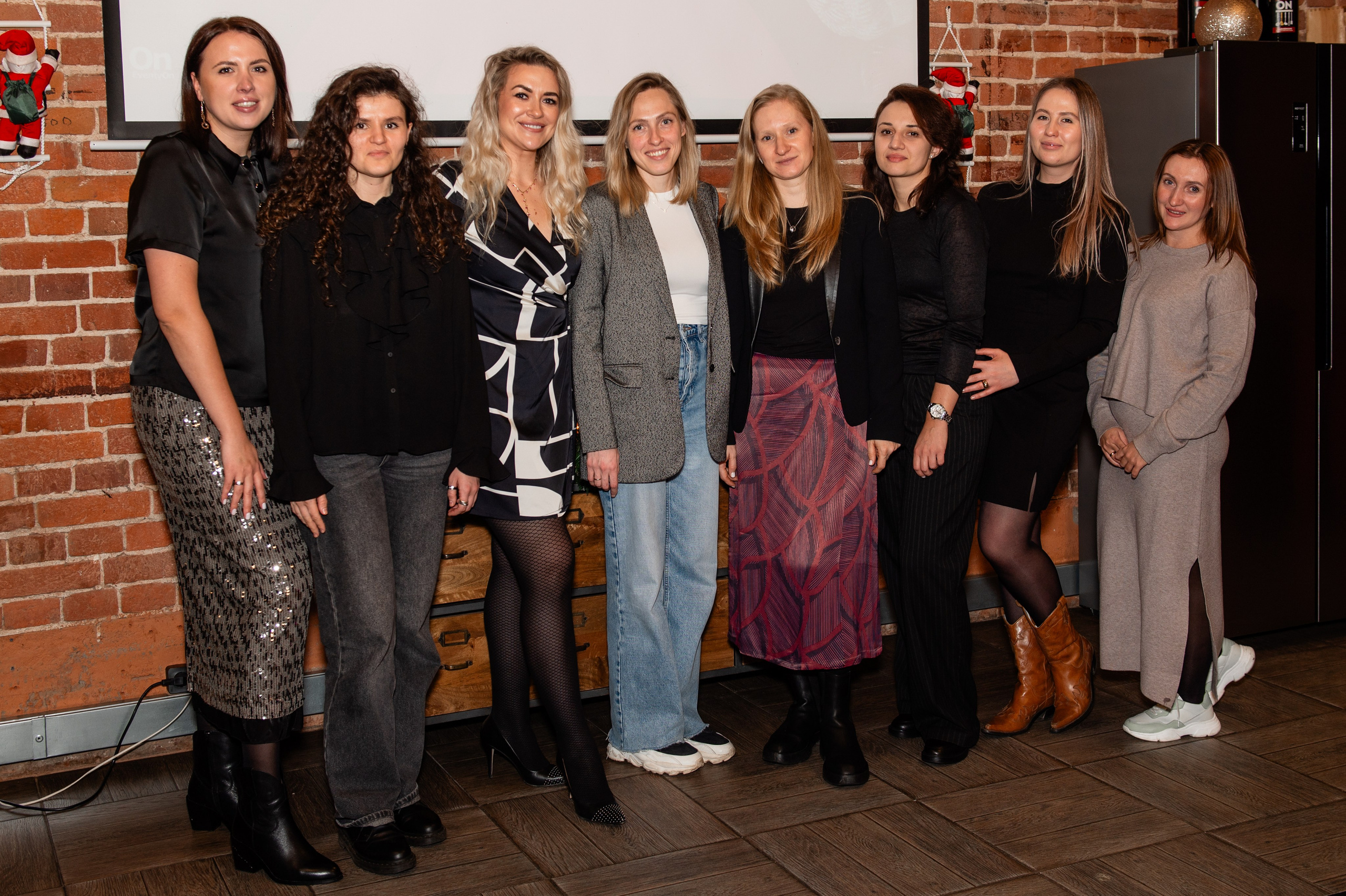 Корпорат Yapay. Профессиональный фотограф в Москве Александра Харламова