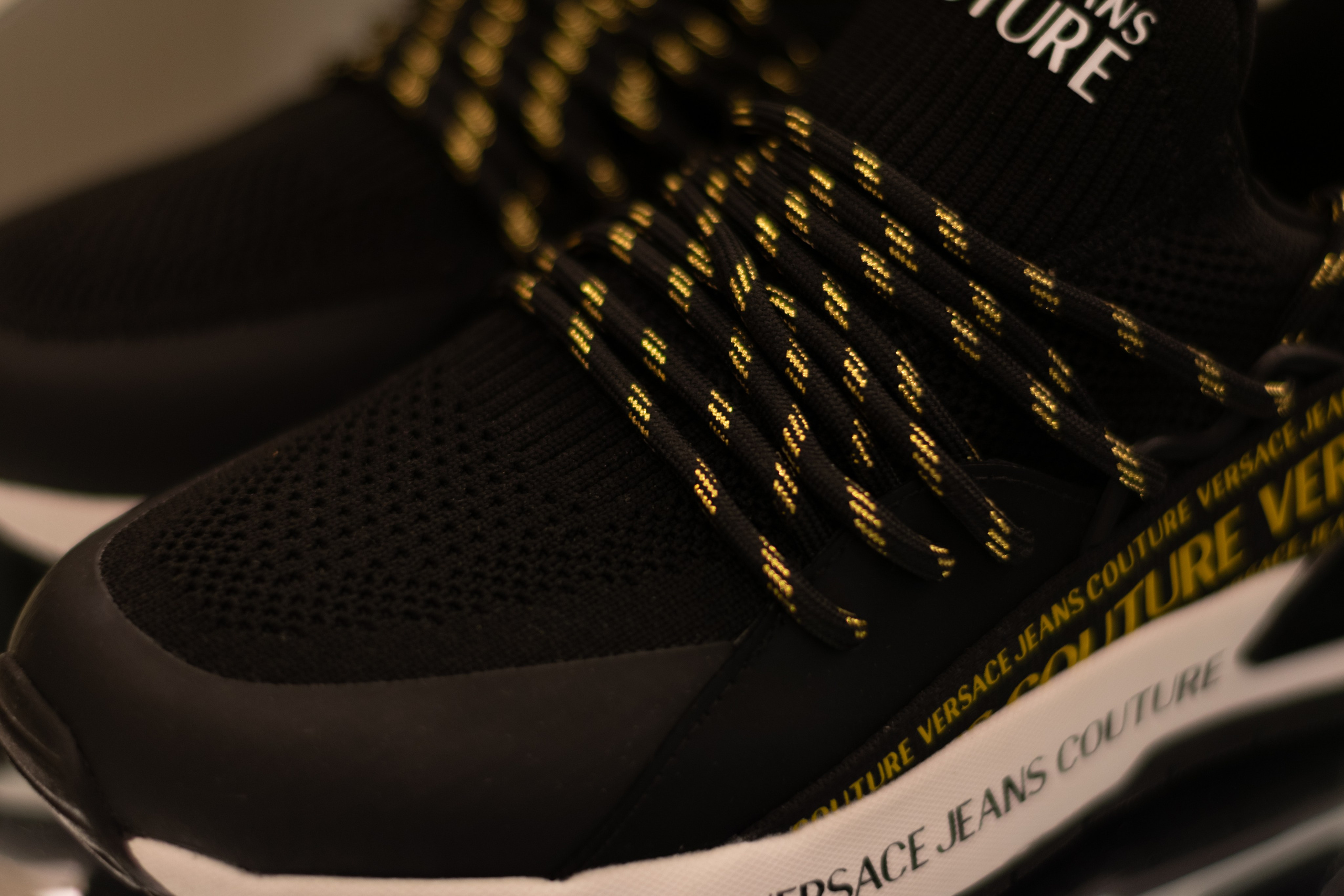 Для организаций. Предметная фотосессия для обувного магазина Capsula. Фотограф/видеограф Богдан Голованов