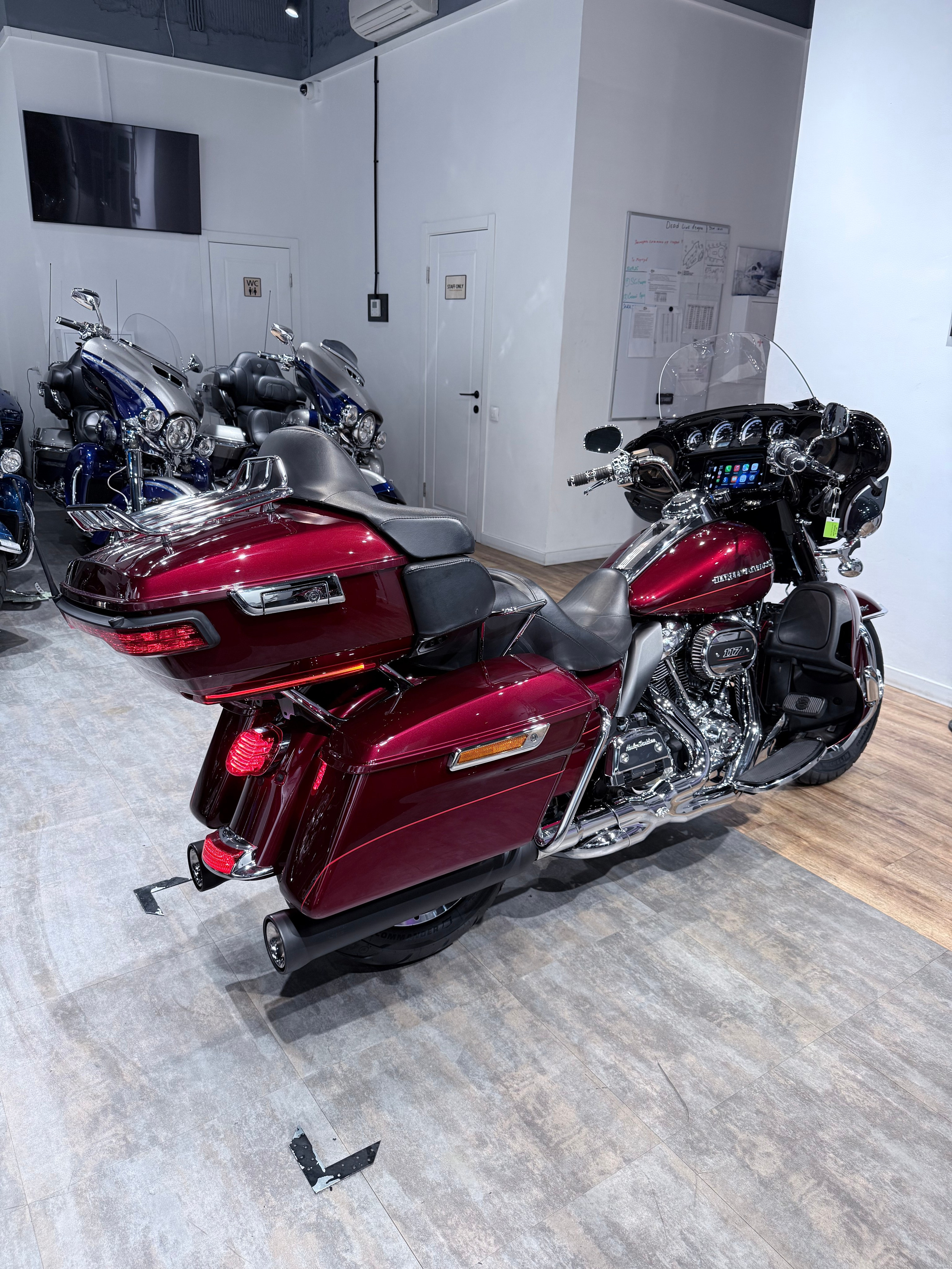 Electra Glide Ultra Limited. Hello Davidson, Москва. Только хорошие мотоциклы…