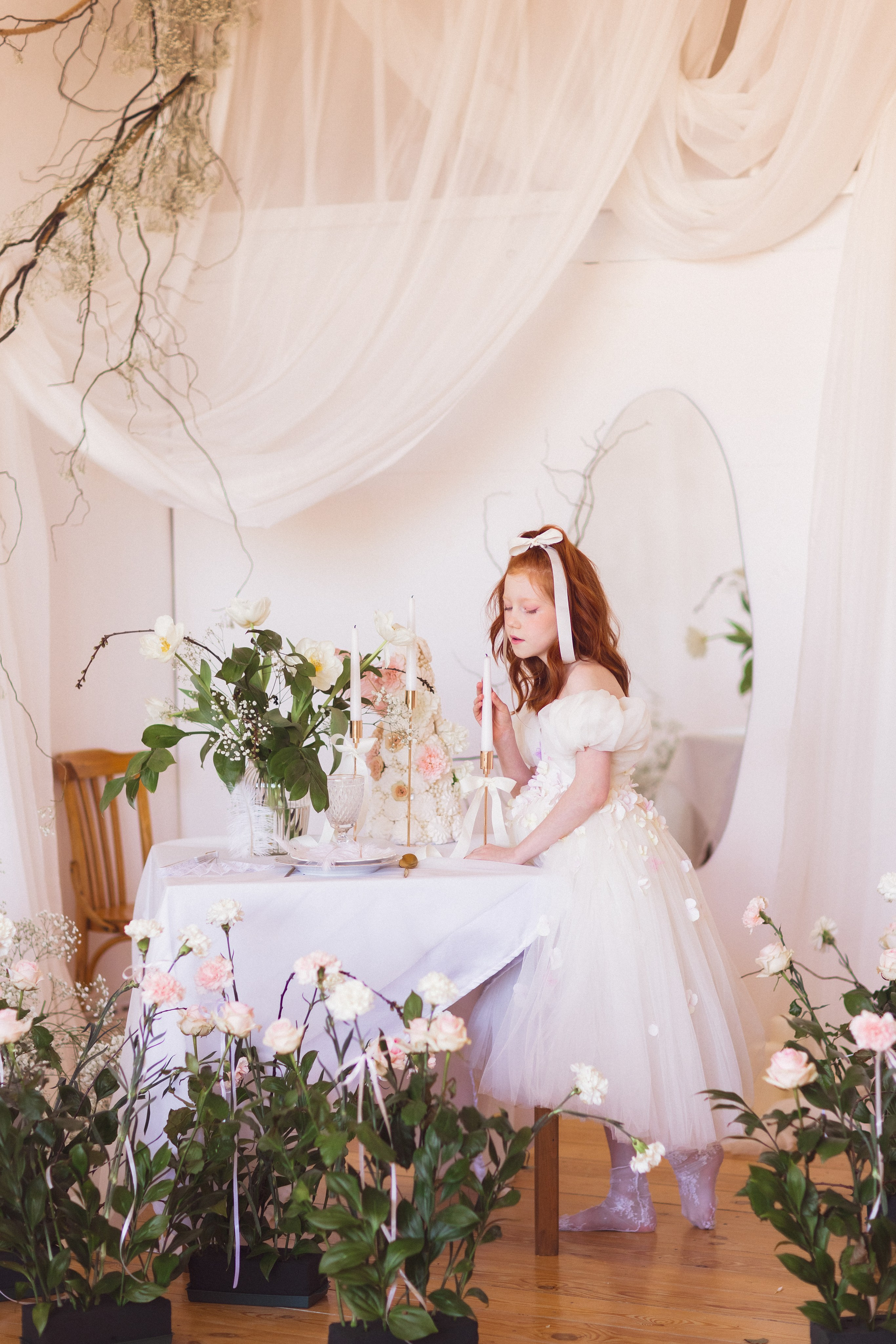 Фотосессия с живыми цветами в фотостудии г. Краснодар. Семейный и детский фотограф в Краснодаре Анна Трашкова