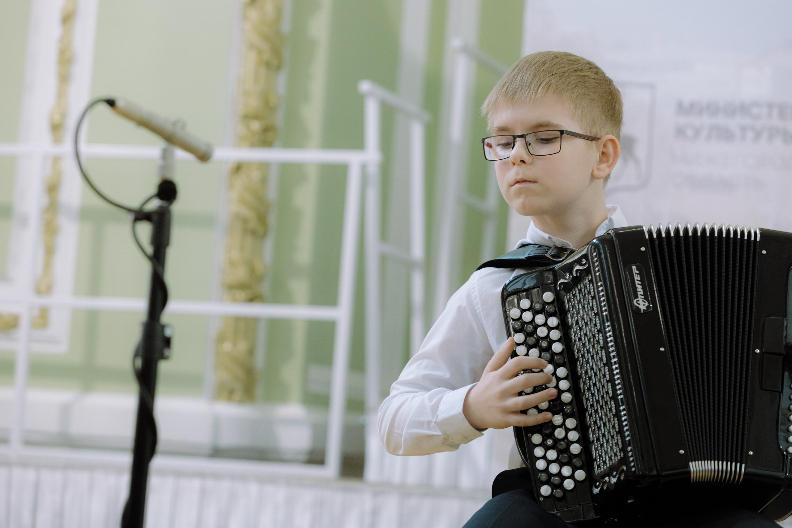 Областные соревнования по народным инструментам и голосу. LEVORIGINAL