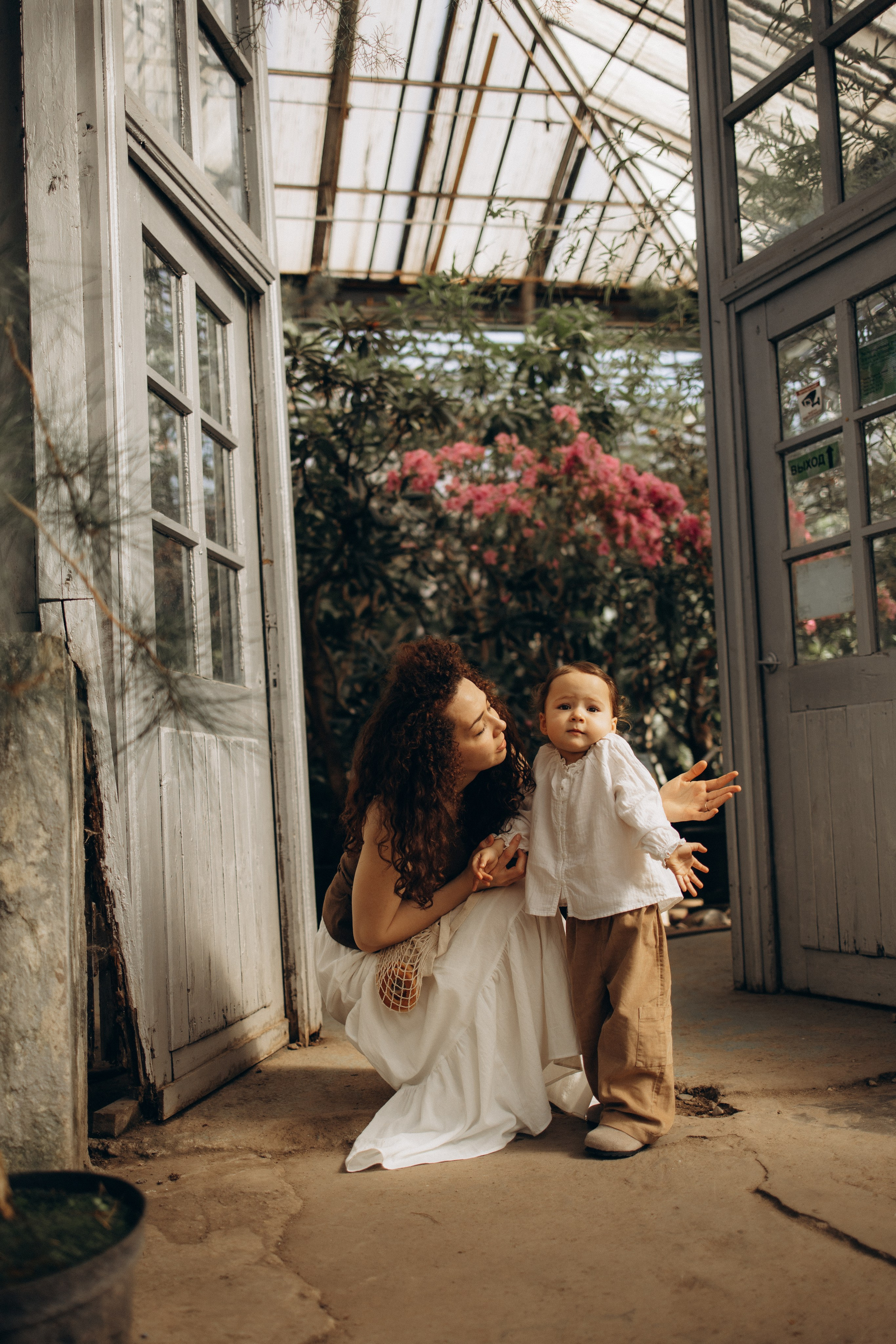 Прогулка по оранжерее. Семейный фотограф в Москве Ксения Аганина