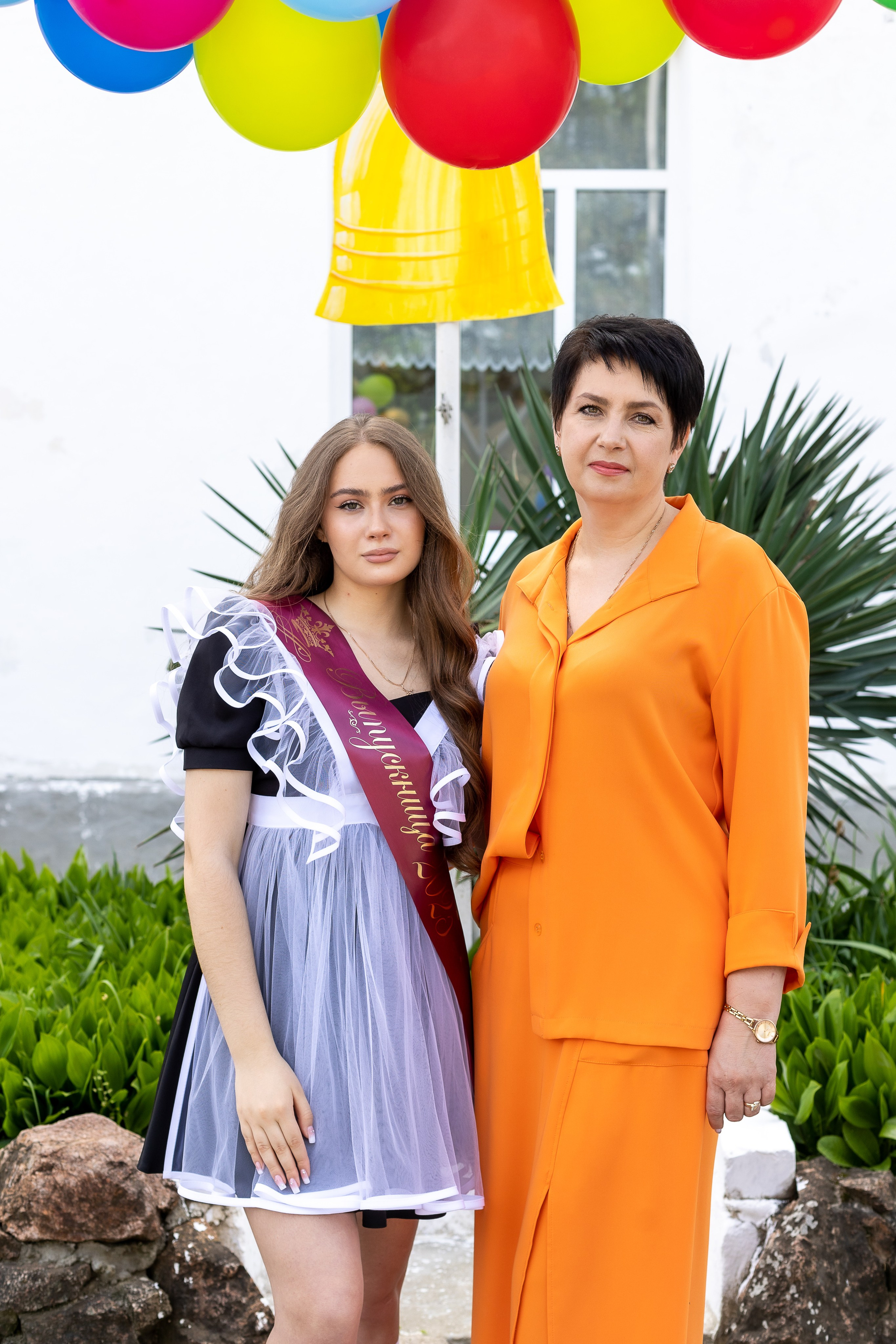 Последний звонок. Выпускные альбомы Майкоп, Краснодар Елена Золотарева