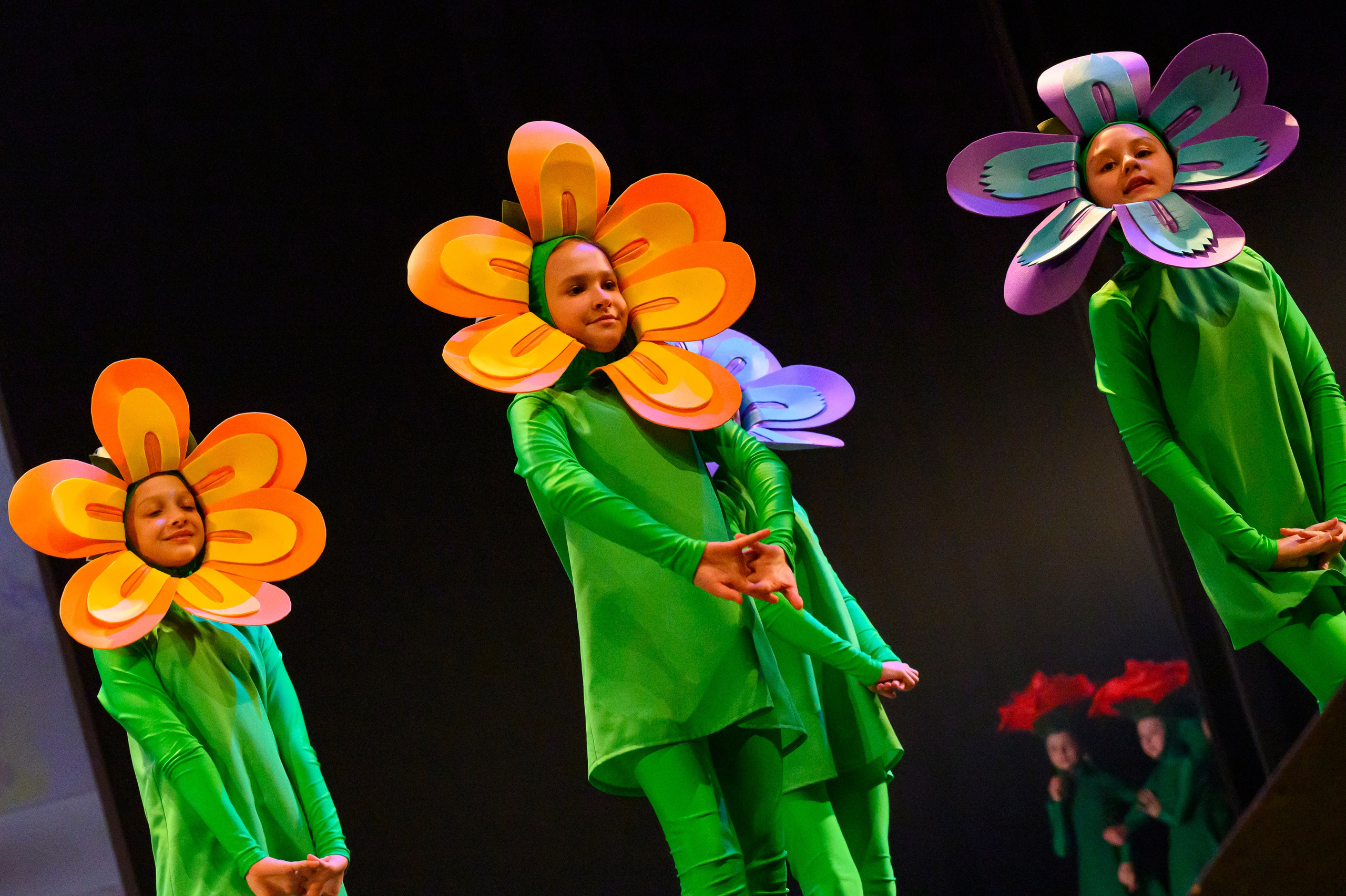 23 апреля, часть 1, БКЗ Октябрьский, г. Санкт-Петербург. Золотое яблочко