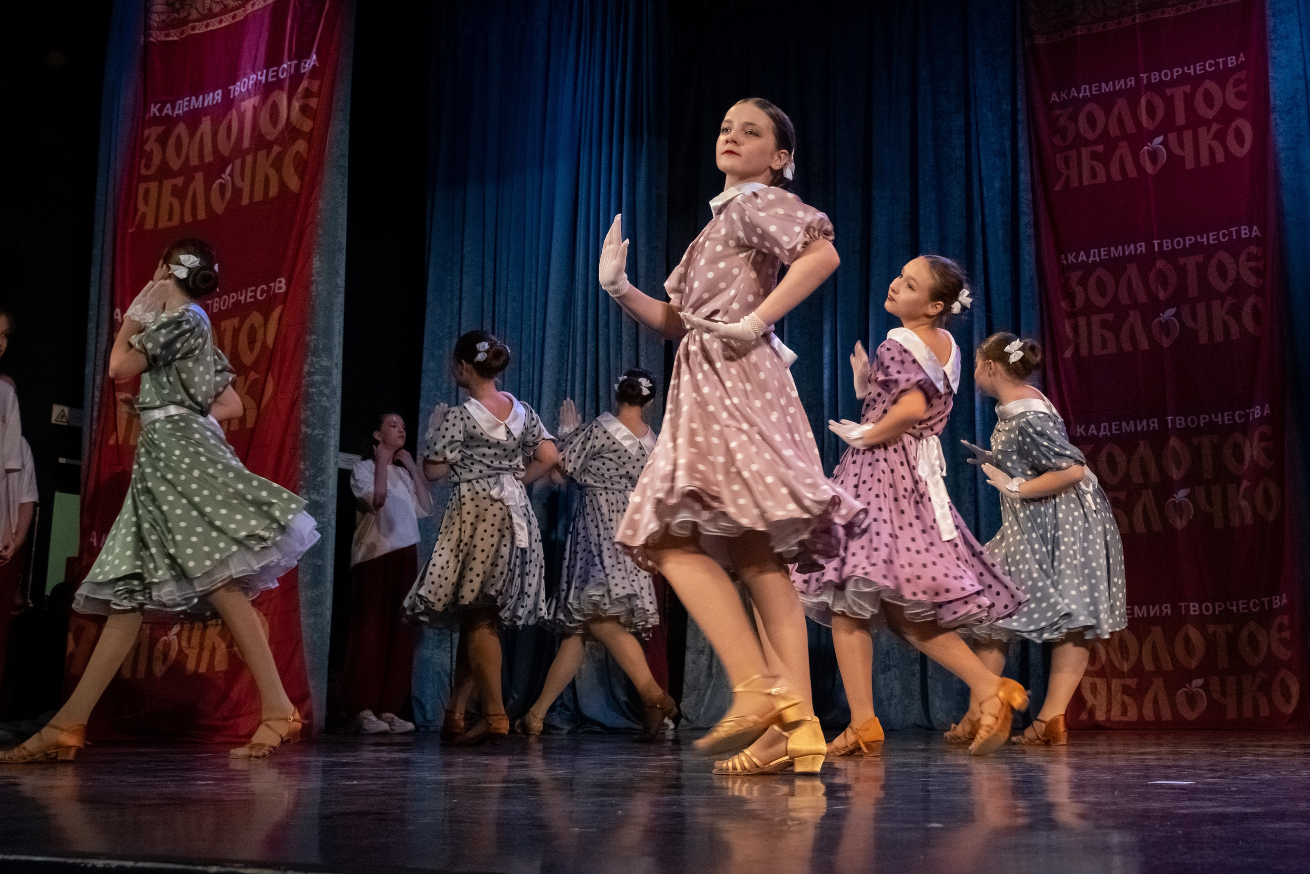 7 декабря, г. Выборг. Золотое яблочко