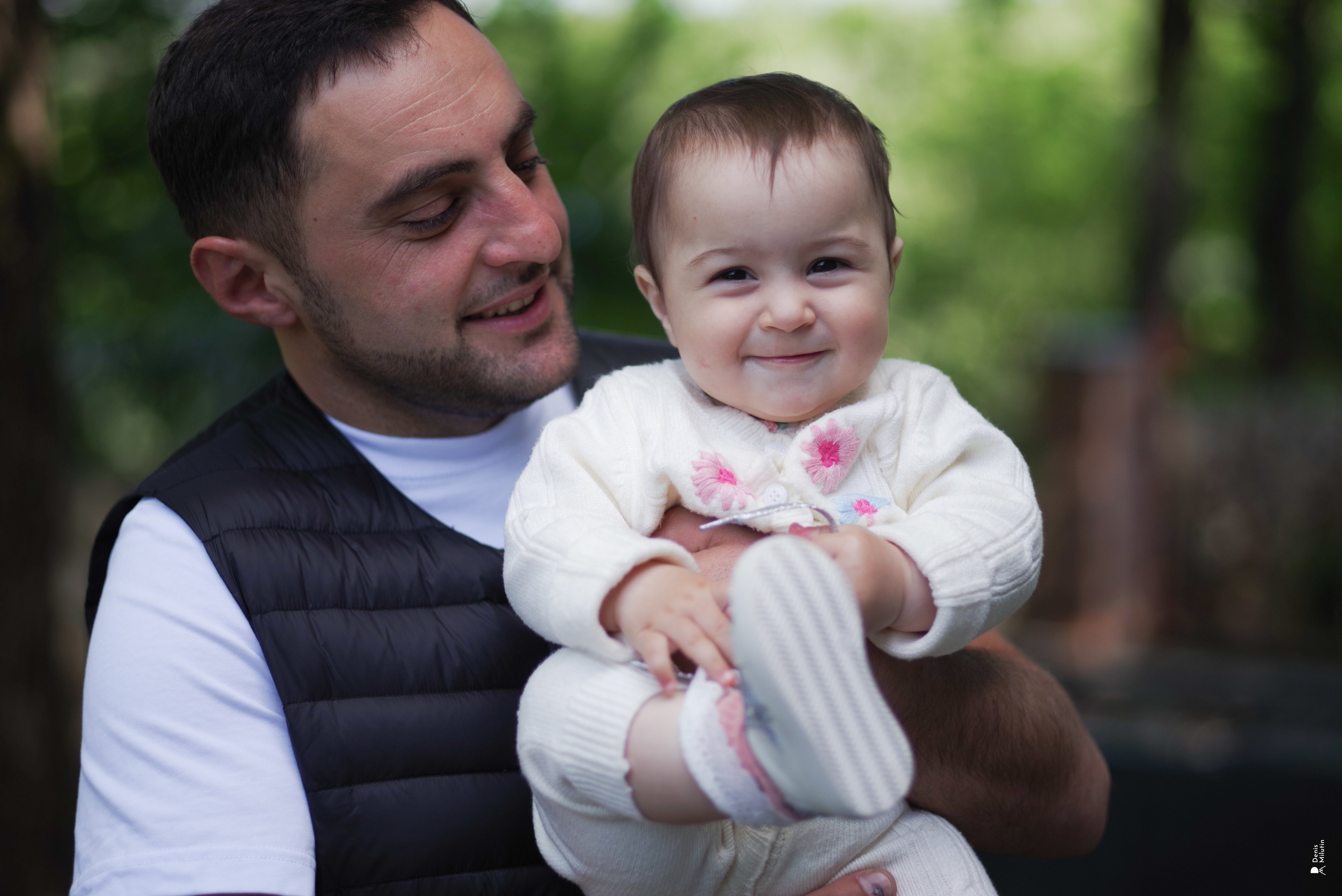 Крещение в церкви Менджи. Портретный фотограф Денис Милютин