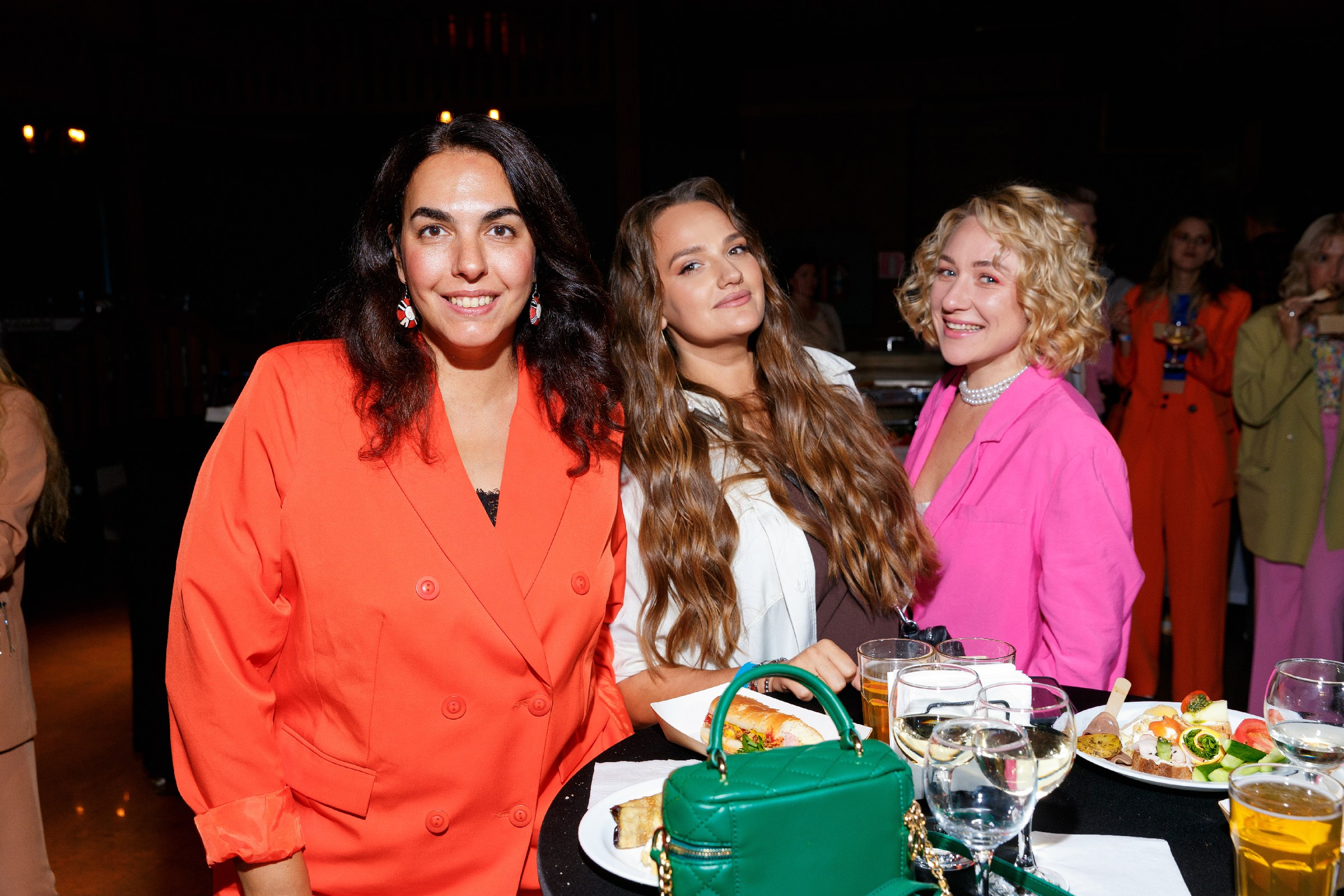 Event тусовка от ШМК. Свадебный фотограф Иркутск, репортажный фотограф Иркутск