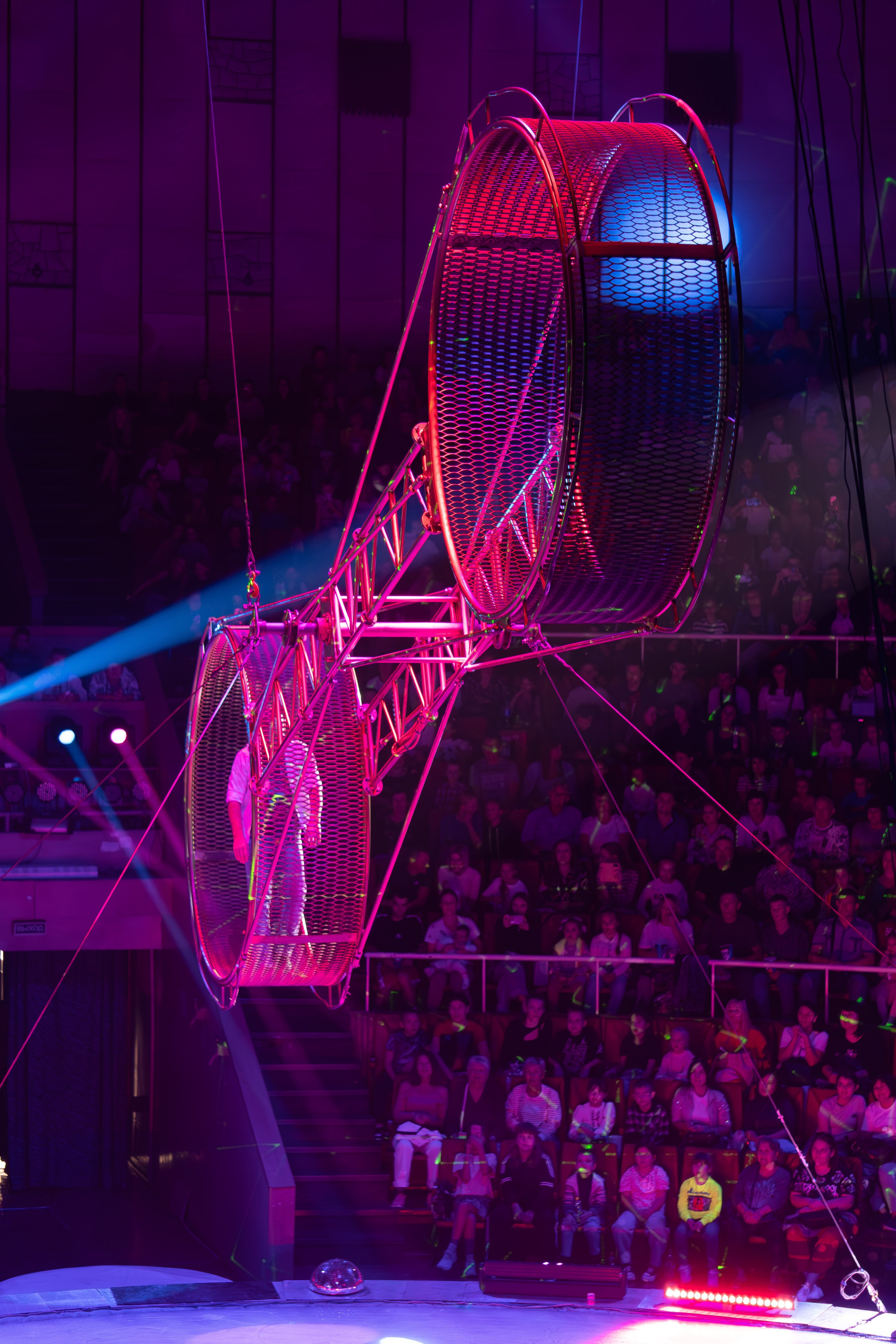 Цирк на льду «Айсберг» в Луганске. Фотограф в РФ и ЛНР Юлия Федосеева