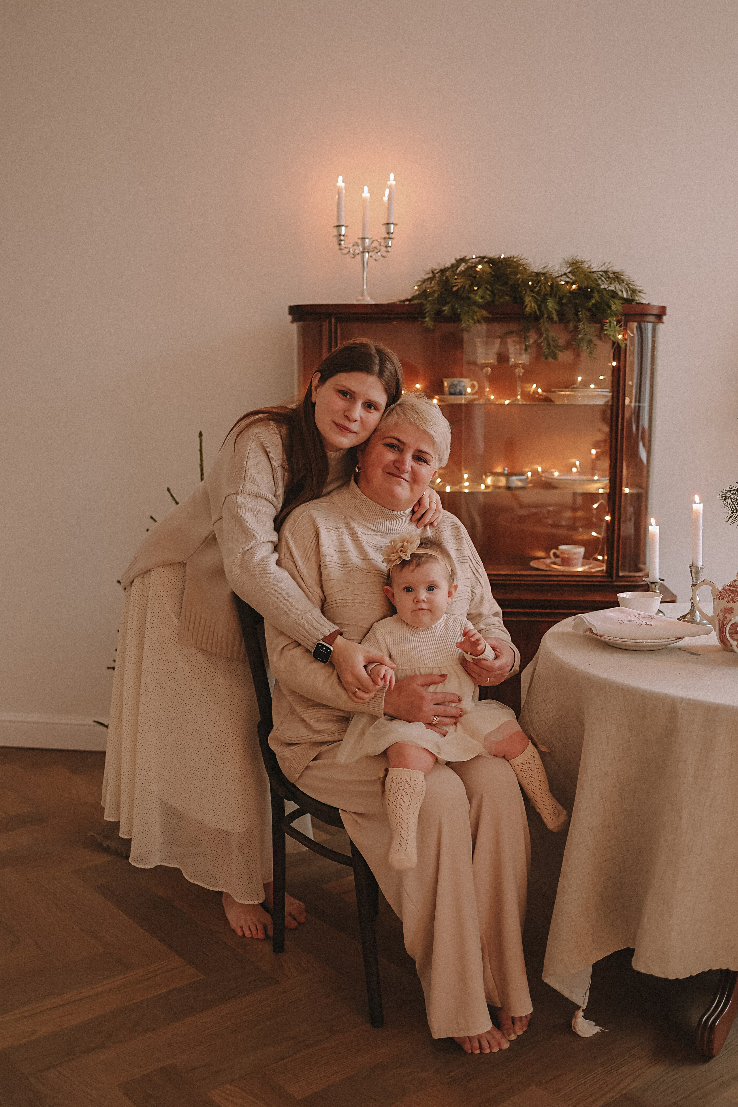 Квартира. Семейный фотограф Тюмень, фотограф на роды Салмина Мария