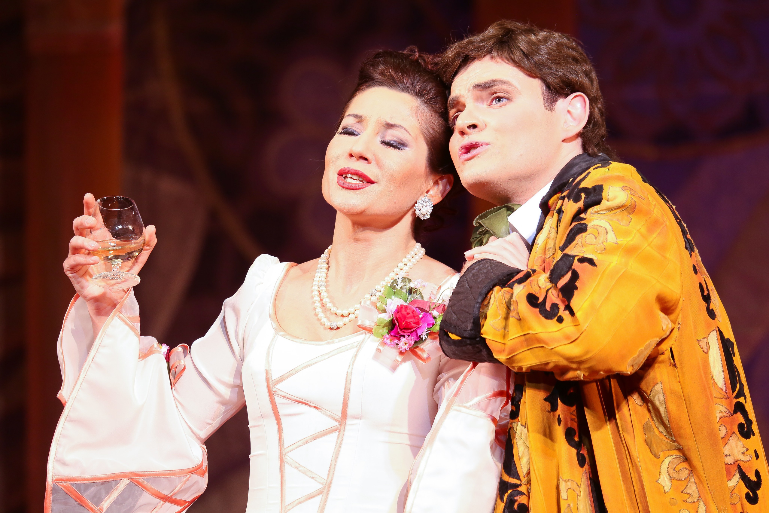 Летучая мышь в Московской оперетте. Дарья Письменюк / Darya Leitstern — фотограф, музыкант, журналист, путешественник