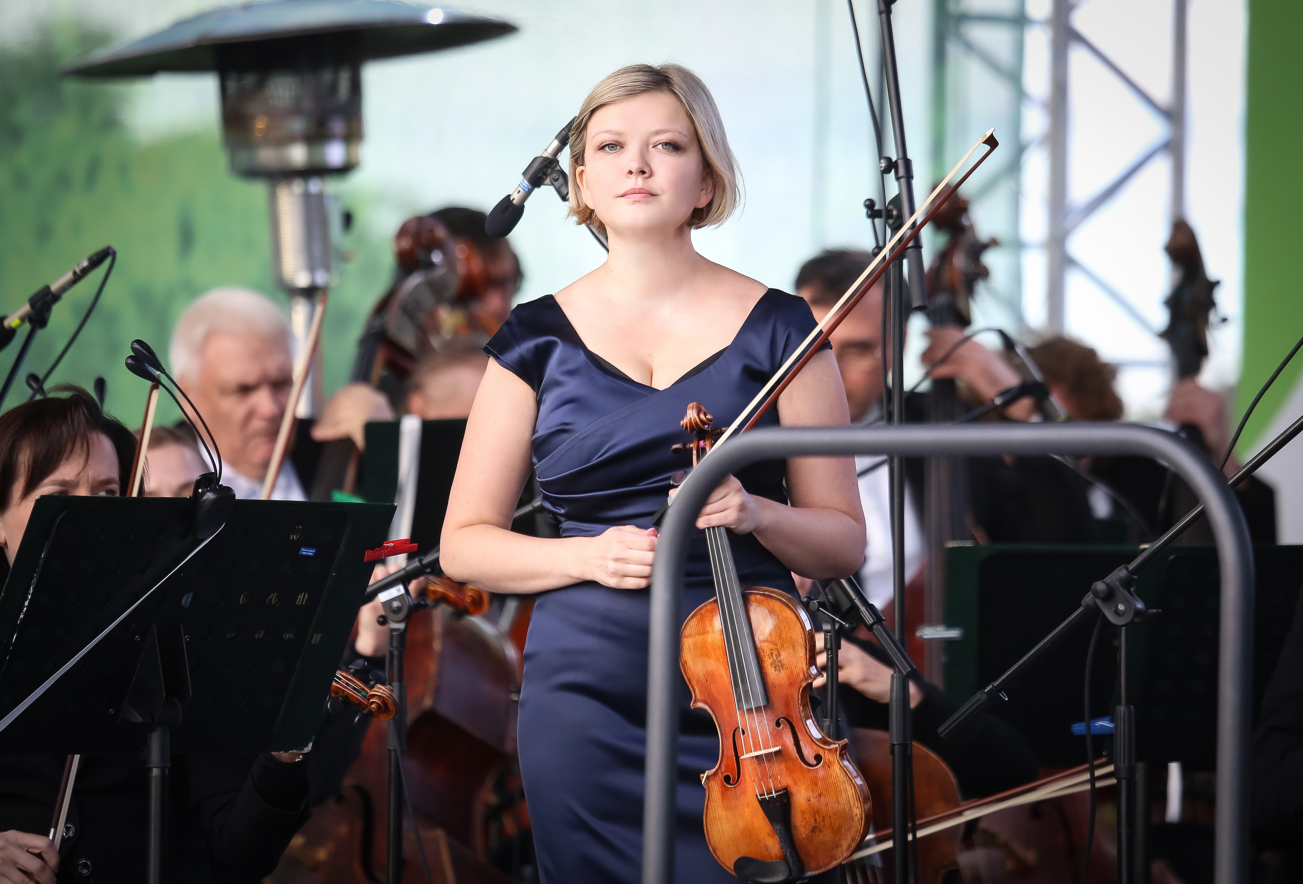 «Под небом голубым…»: второй фестивальный вечер в Новом Иерусалиме. Дарья Письменюк / Darya Leitstern — фотограф, музыкант, журналист, путешественник