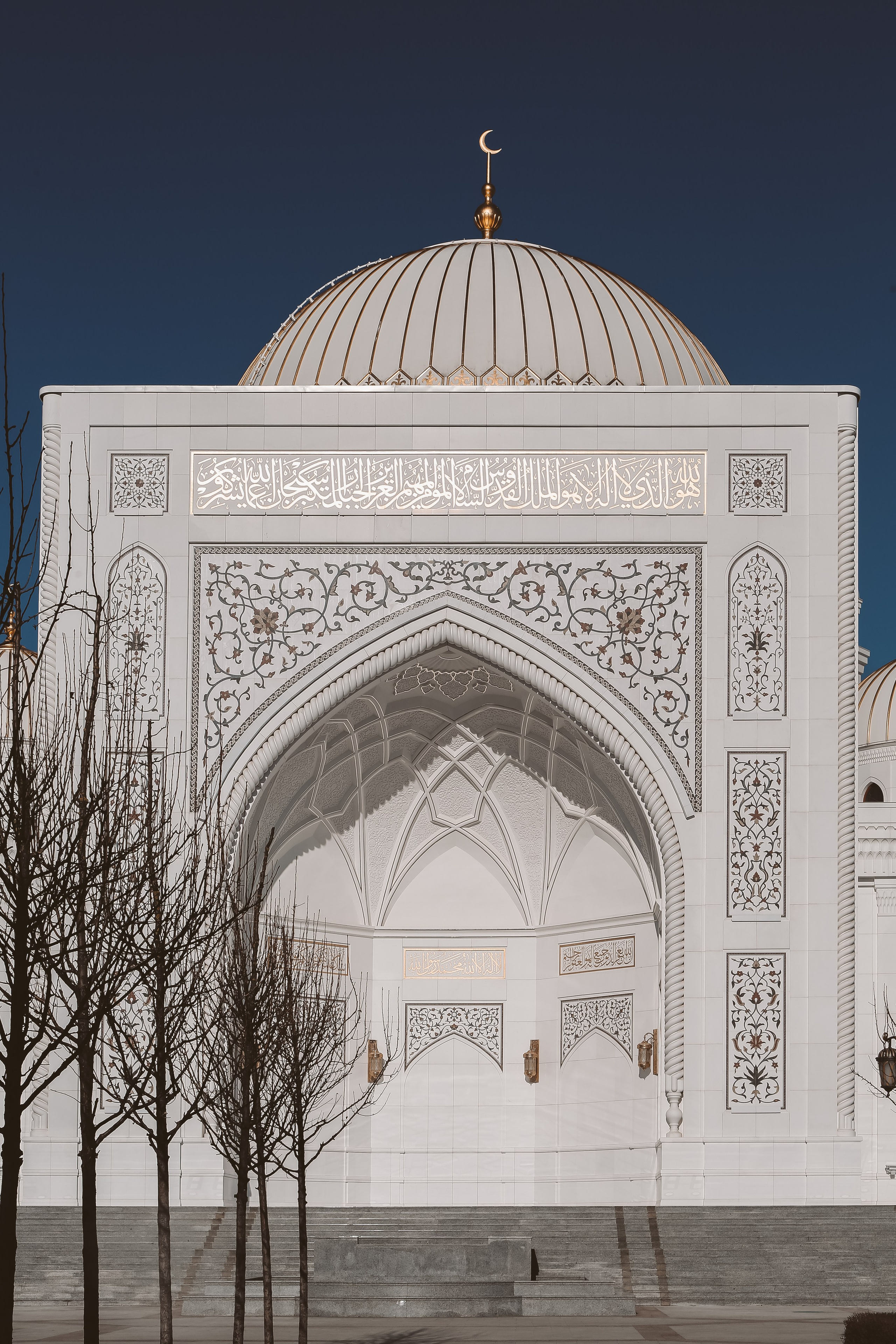 Кавказ: парадоксальная Чечня. Дарья Письменюк / Darya Leitstern — фотограф, музыкант, журналист, путешественник