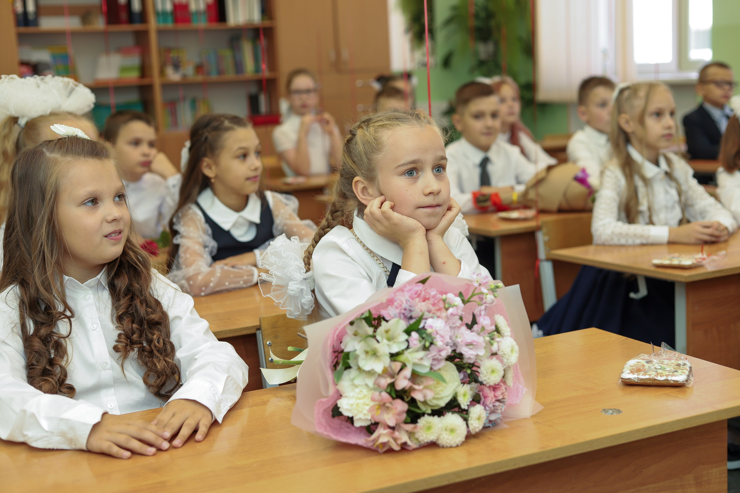 1 сентября. Выпускные альбомы, индивидуальные фотосессии в Костроме