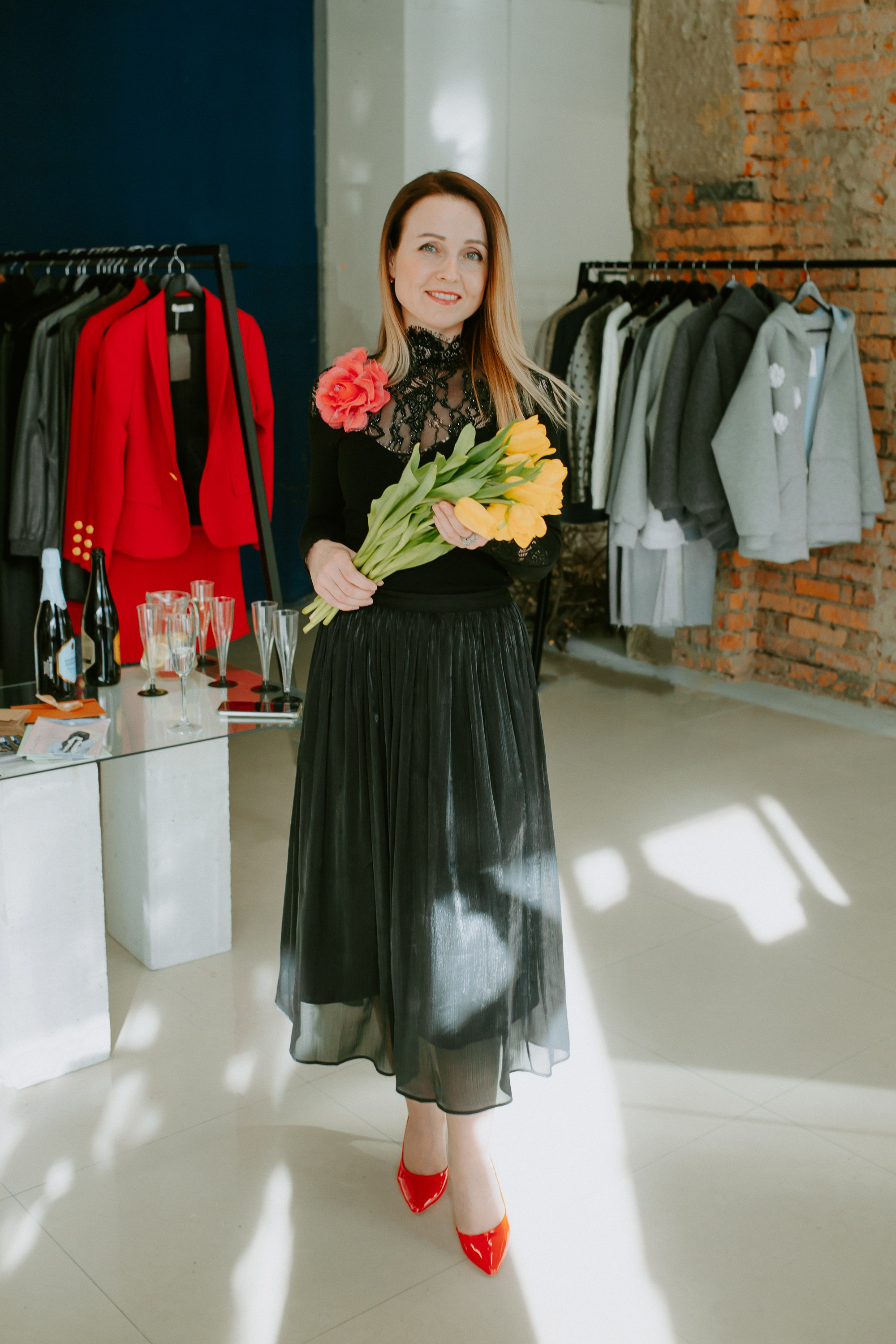 8 марта в ЦДС. Вечер Ольги Любимовой. Фотограф в Челябинске Ополихина Анна