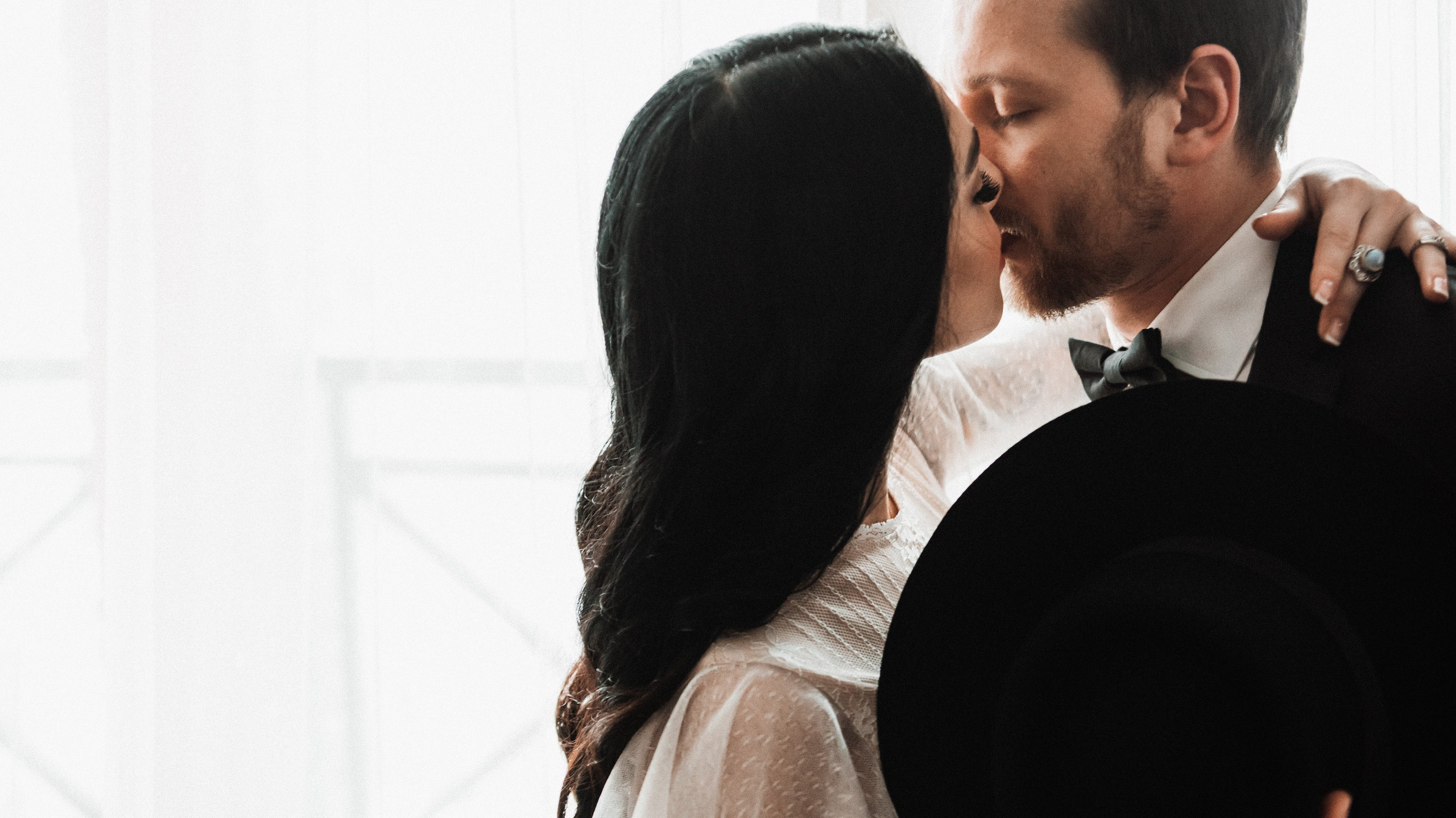 Wedding photographer in Yerevan, Sevan, Gyumri in Armenia