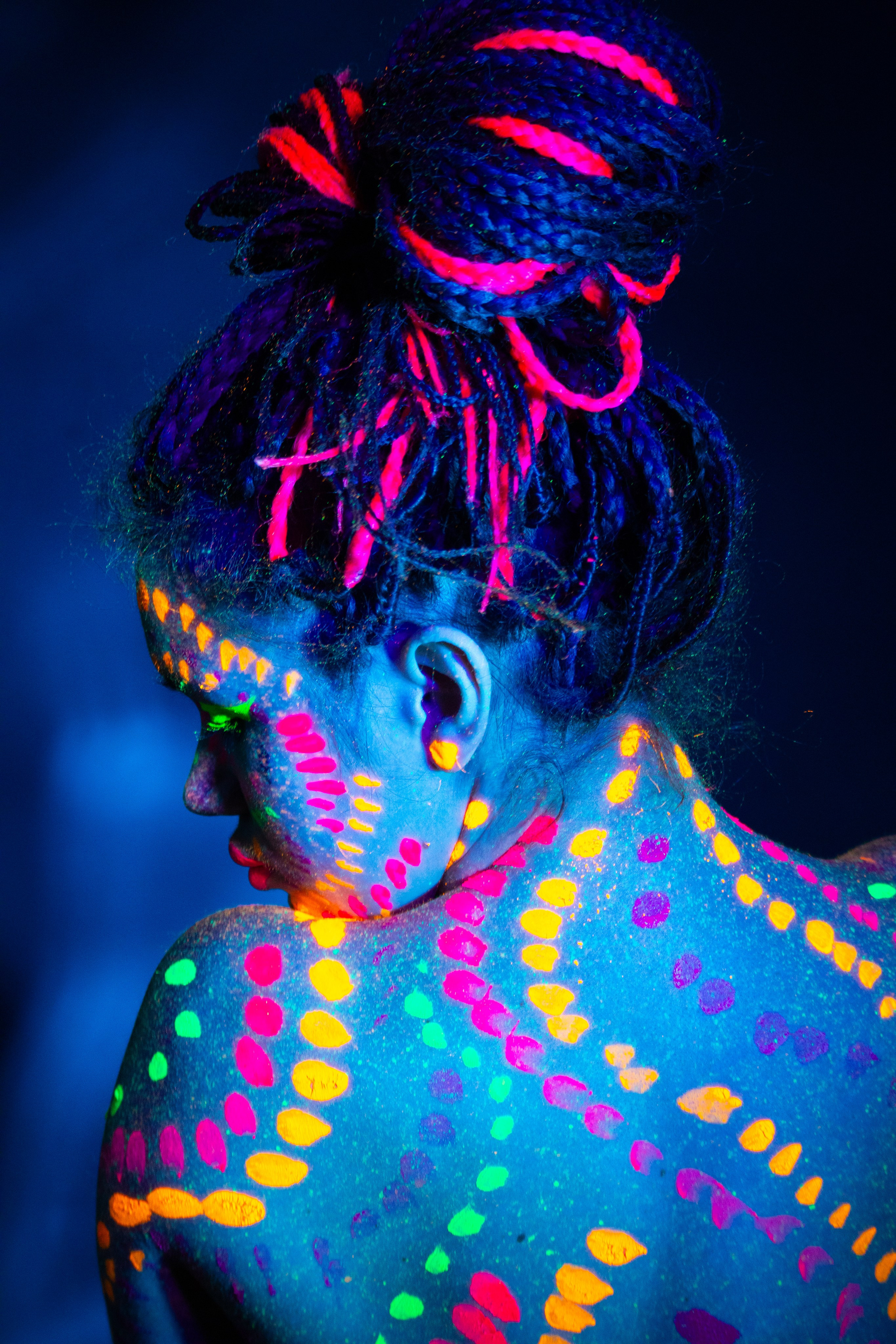 Неоновое безумие. Фотограф из Полысаево Александра Миннигалимова