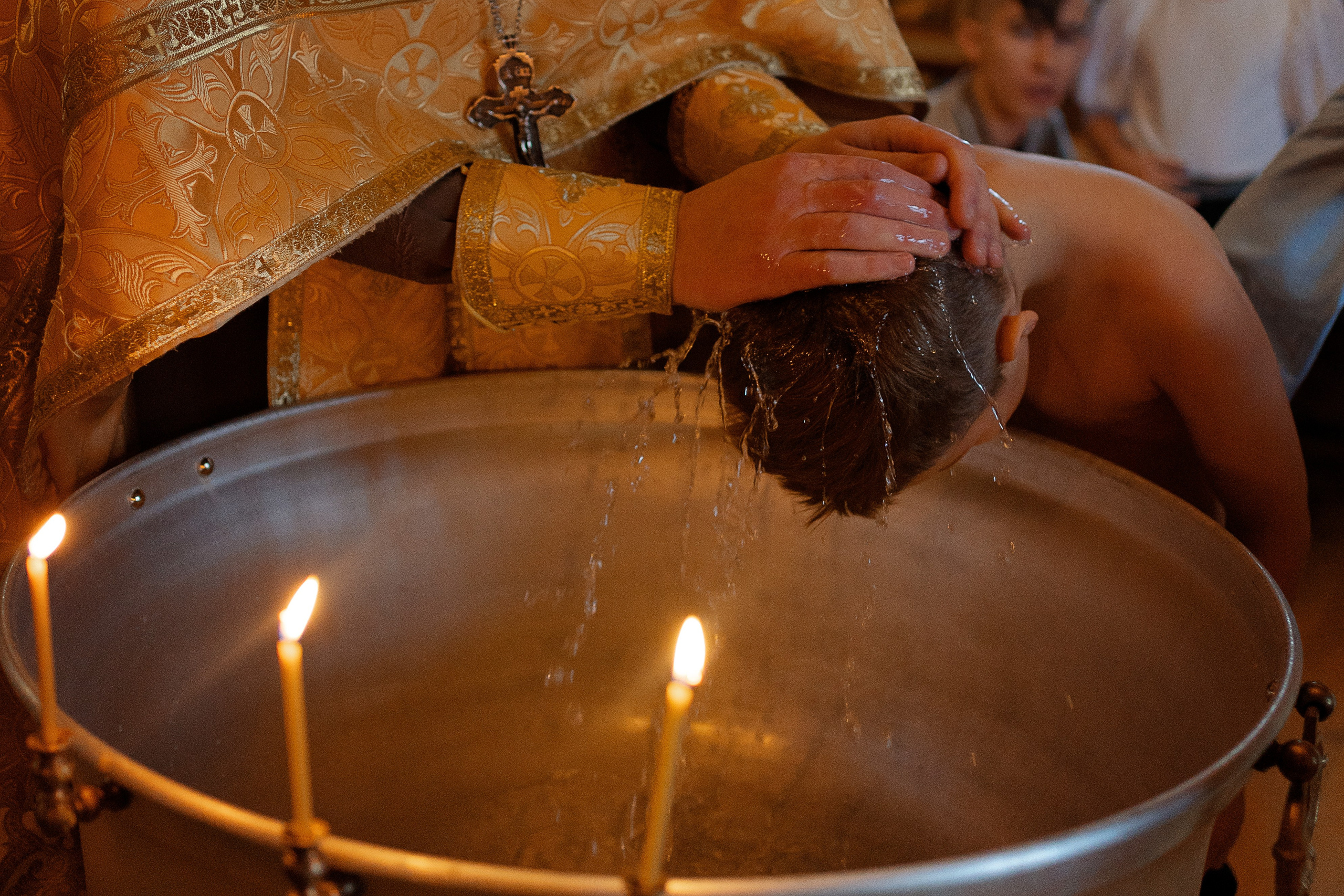 Таинство Крещения в храме Преподобного Сергия Радонежского в Новых Ватутинках…. Семейный и детский фотограф в Москве Екатерина Офицерова
